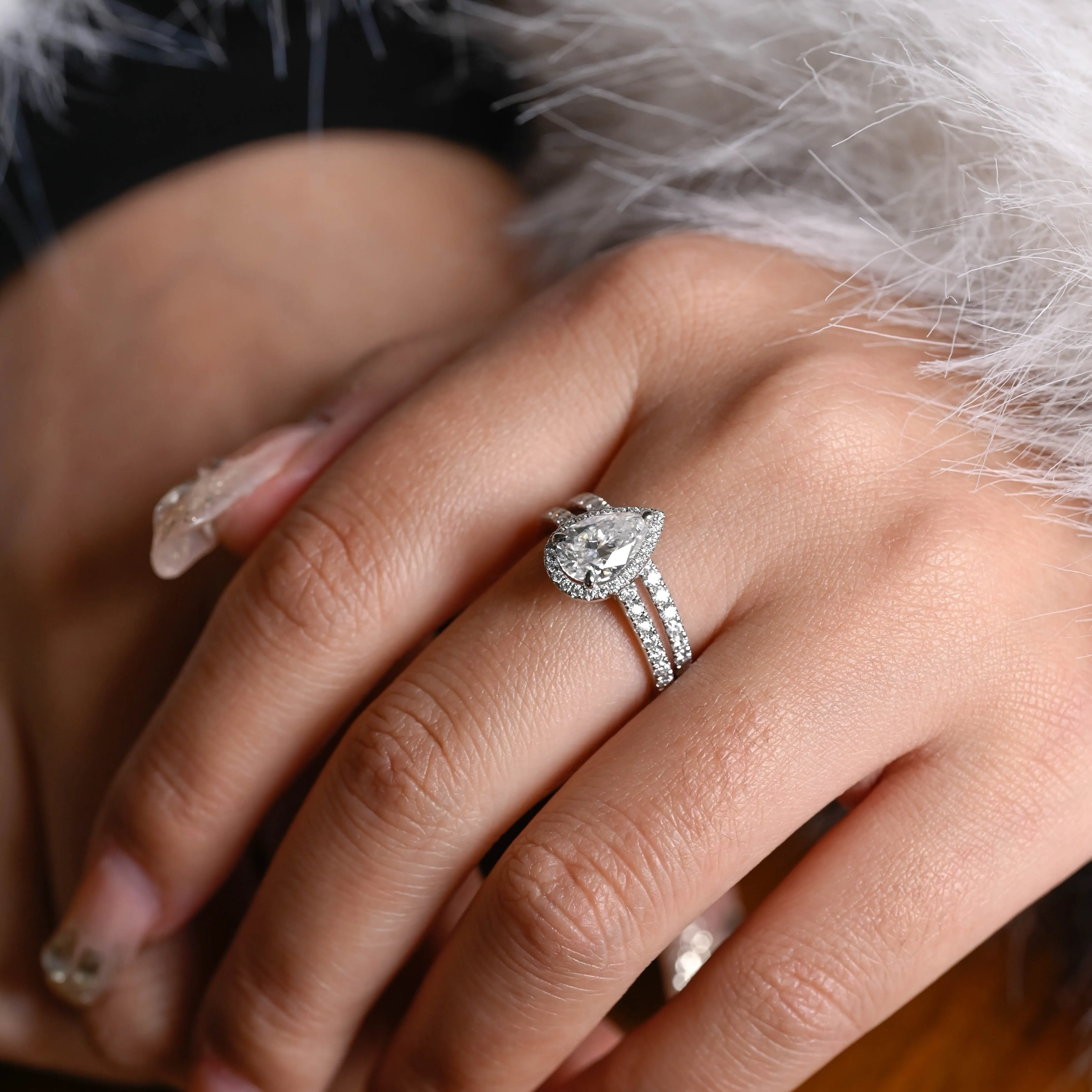 Solid Gold Halo Pear Cut Moissanite Engagement Ring and Wedding Ring Set sold by Causyou product image thumbnail 3