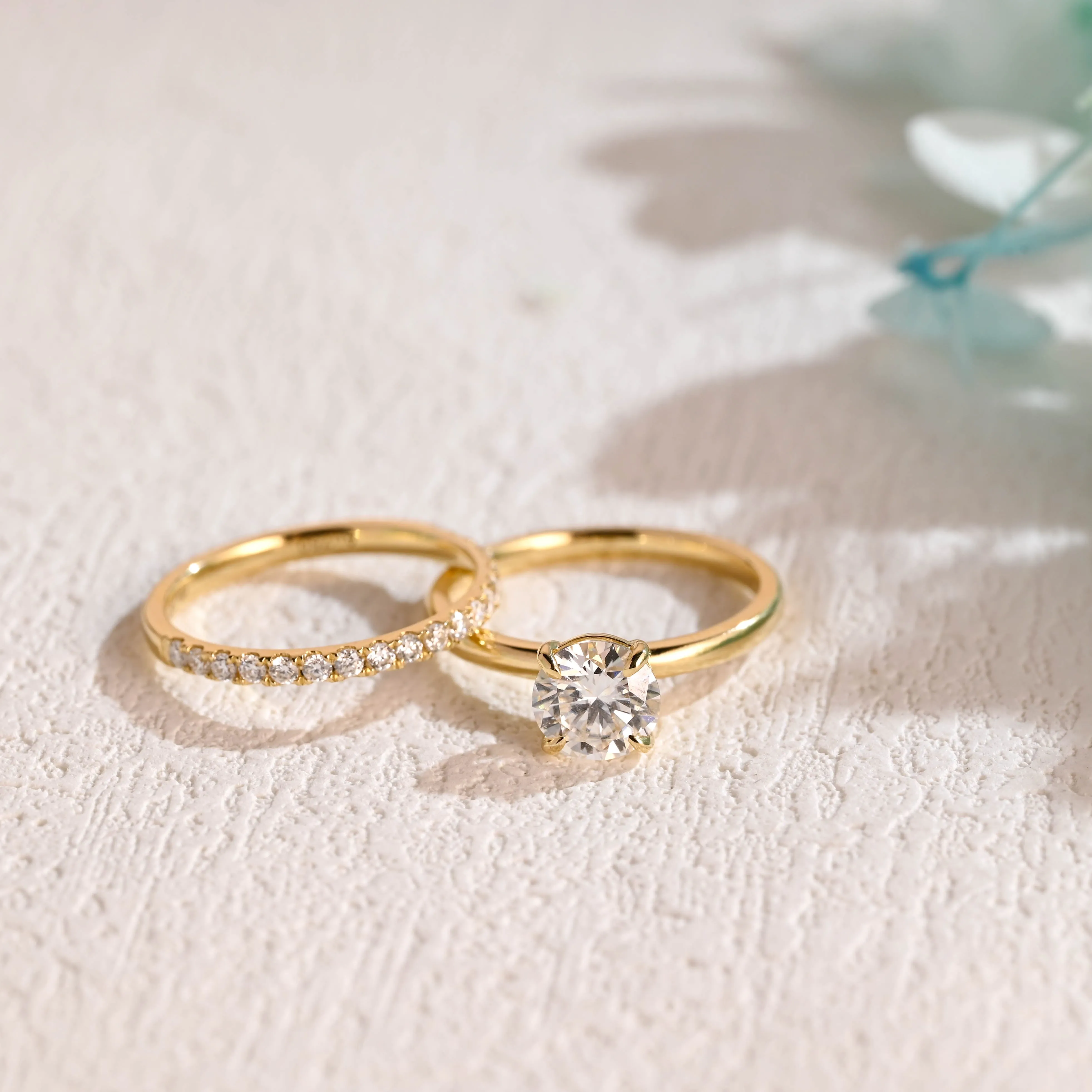 Solid Gold Solitaire Round Cut Moissanite Engagement Ring Set sold by Causyou product image thumbnail 5