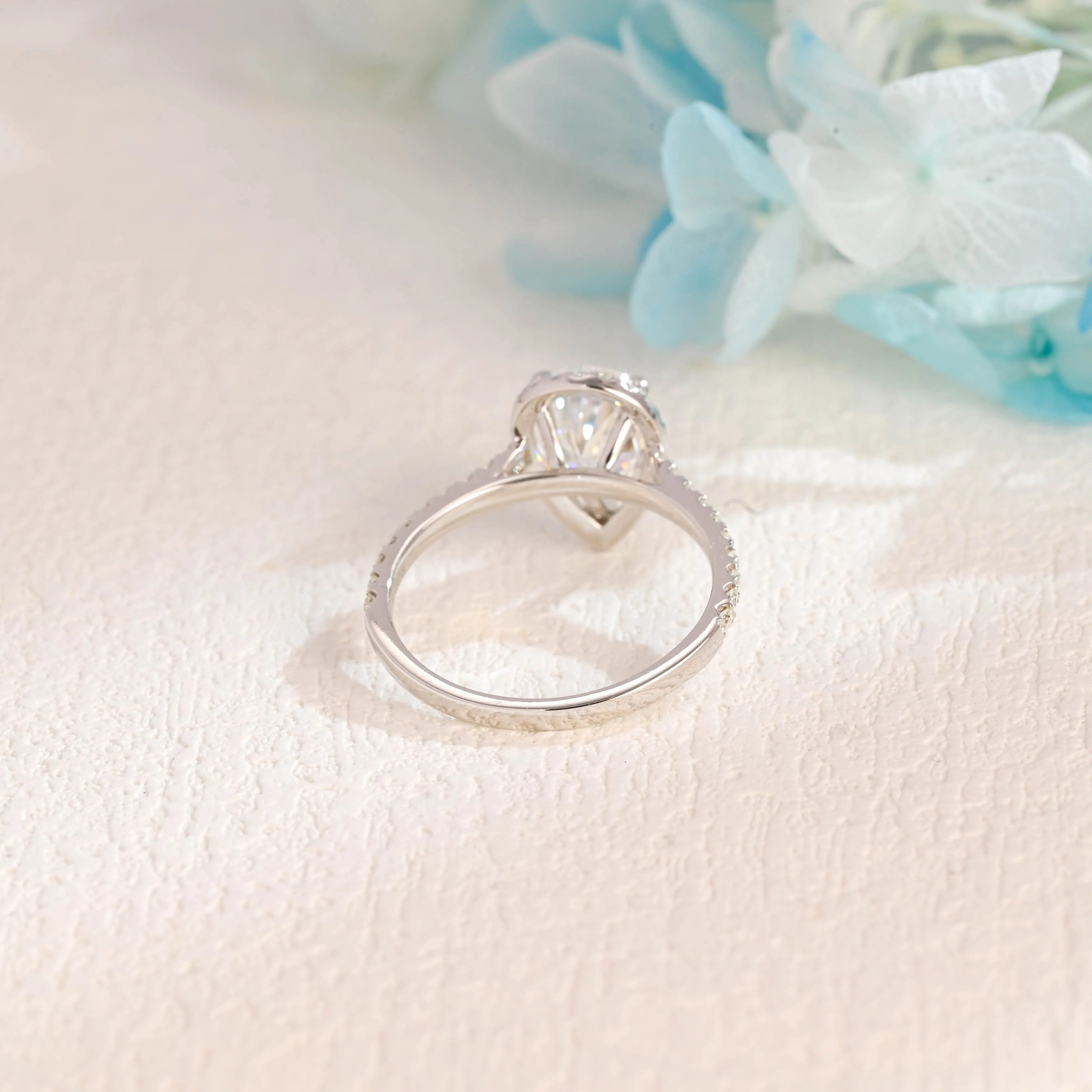 Solid Gold Pear Cut Moissanite Engagement Ring Halo Ring sold by Causyou product image thumbnail 5