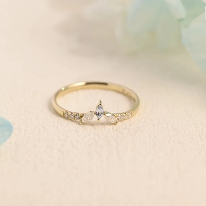 Solid Gold Curved Marquise & Round Cut Wedding Band made by Causyou