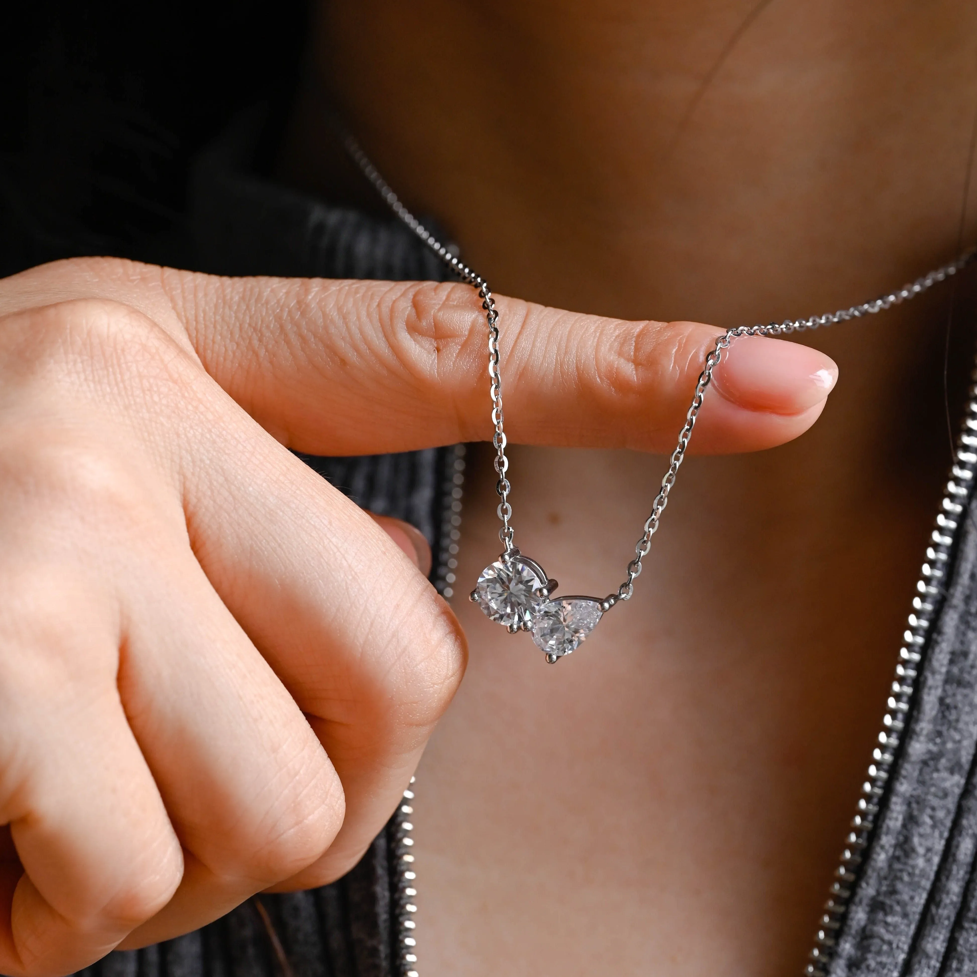 Solid Gold Toi Et Moi Pear Cut & Round Cut Moissanite Pendant sold by Causyou product image thumbnail 4