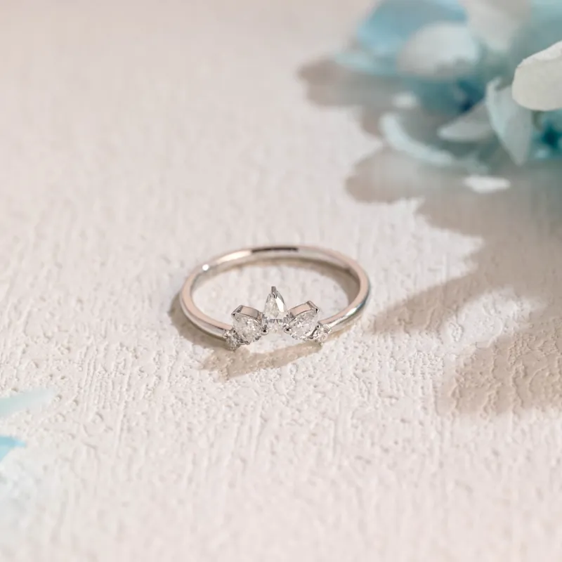 Solid Gold Curved Moissanite Wedding Band made by Causyou