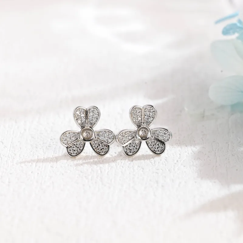 Solid Gold Clover Round Cut Moissanite Earring Studs sold by Causyou