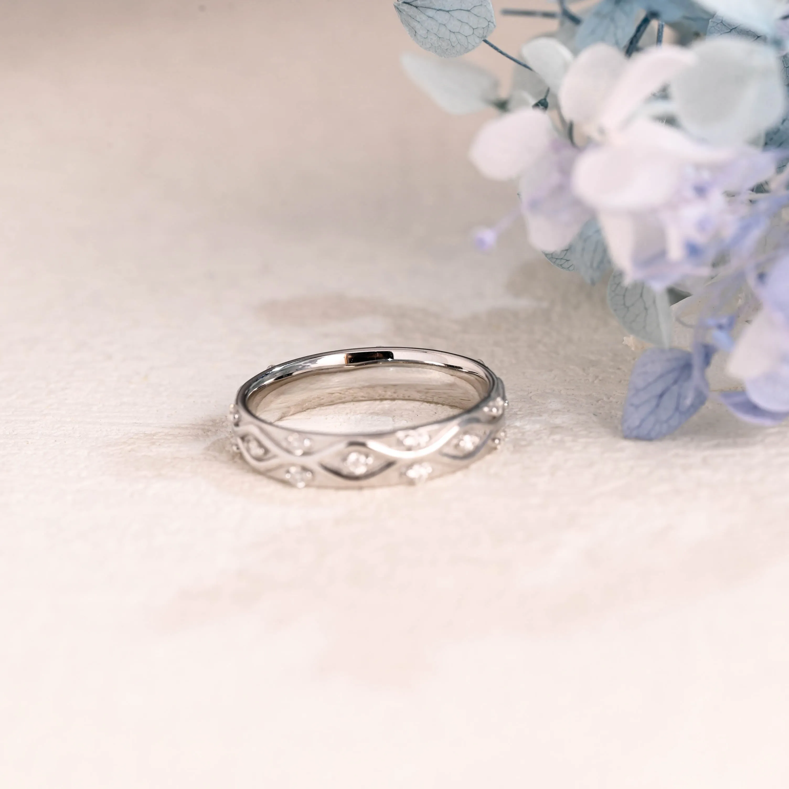 Solid Gold Round Cut Moissanite Wedding Band sold by Causyou product image thumbnail 5