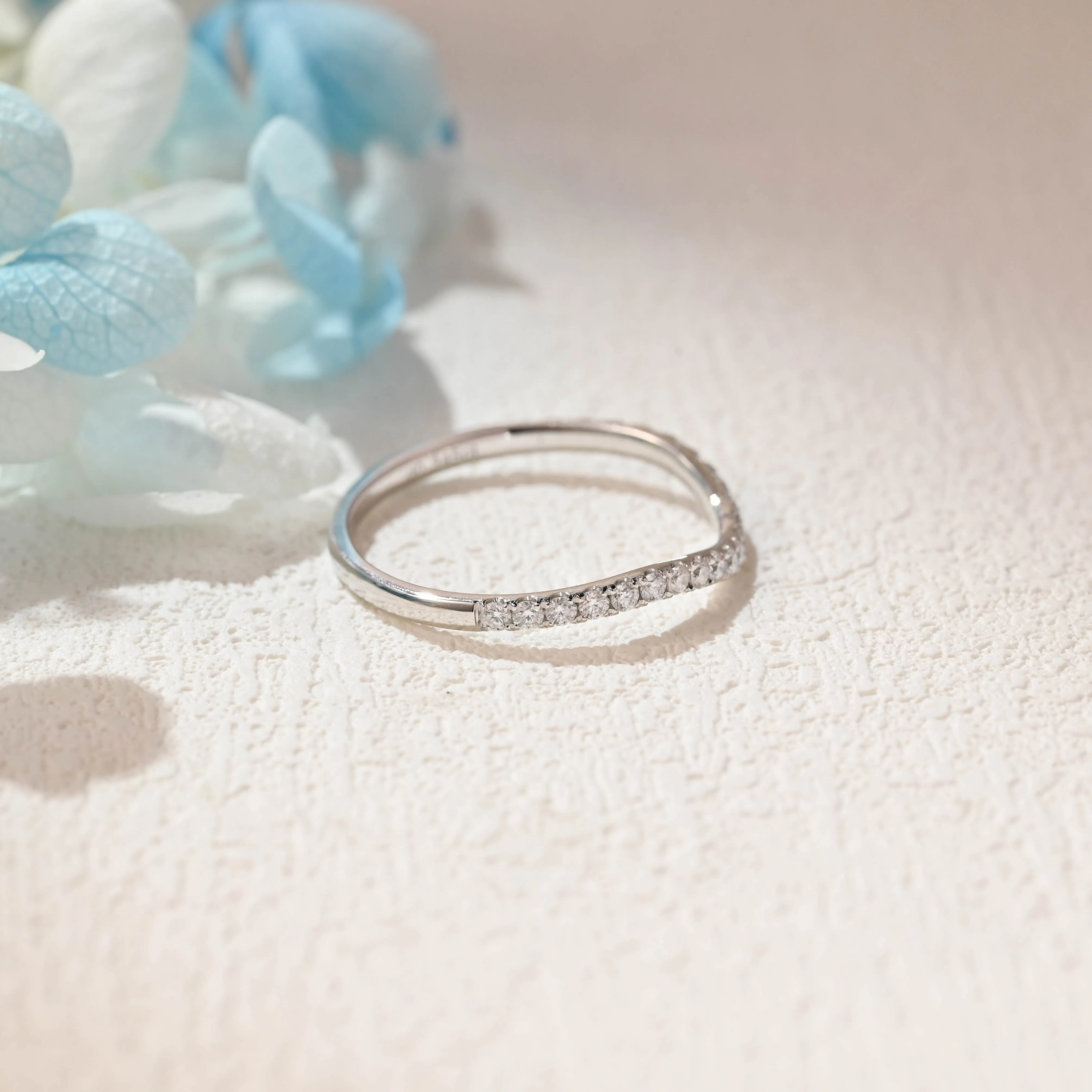 Solid Gold Half Eternity Curved Round Cut Moissanite Wedding Ring sold by Causyou product image thumbnail 2