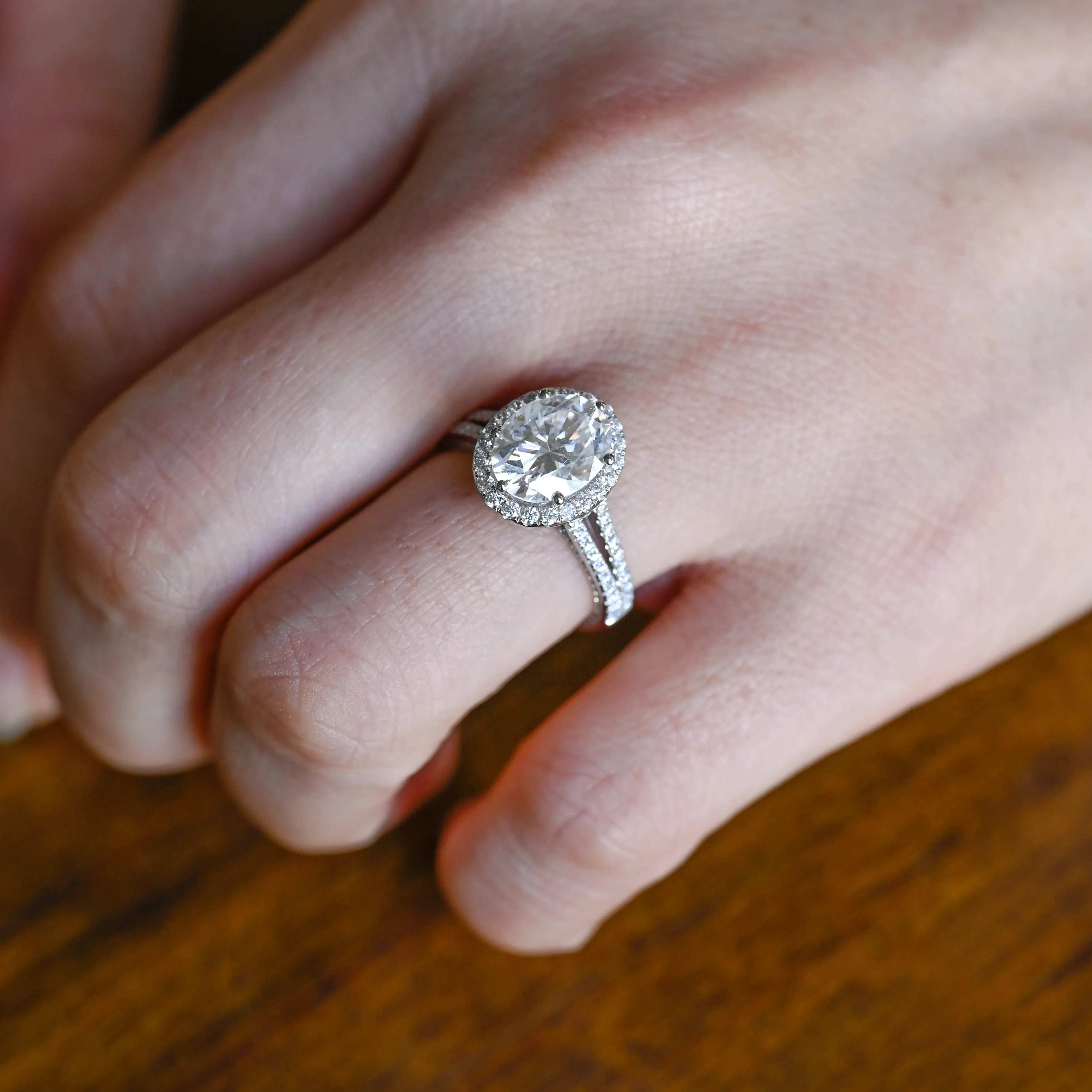 Solid Gold Split Shank Halo Oval Cut Moissanite Engagement Ring sold by Causyou product image thumbnail 2