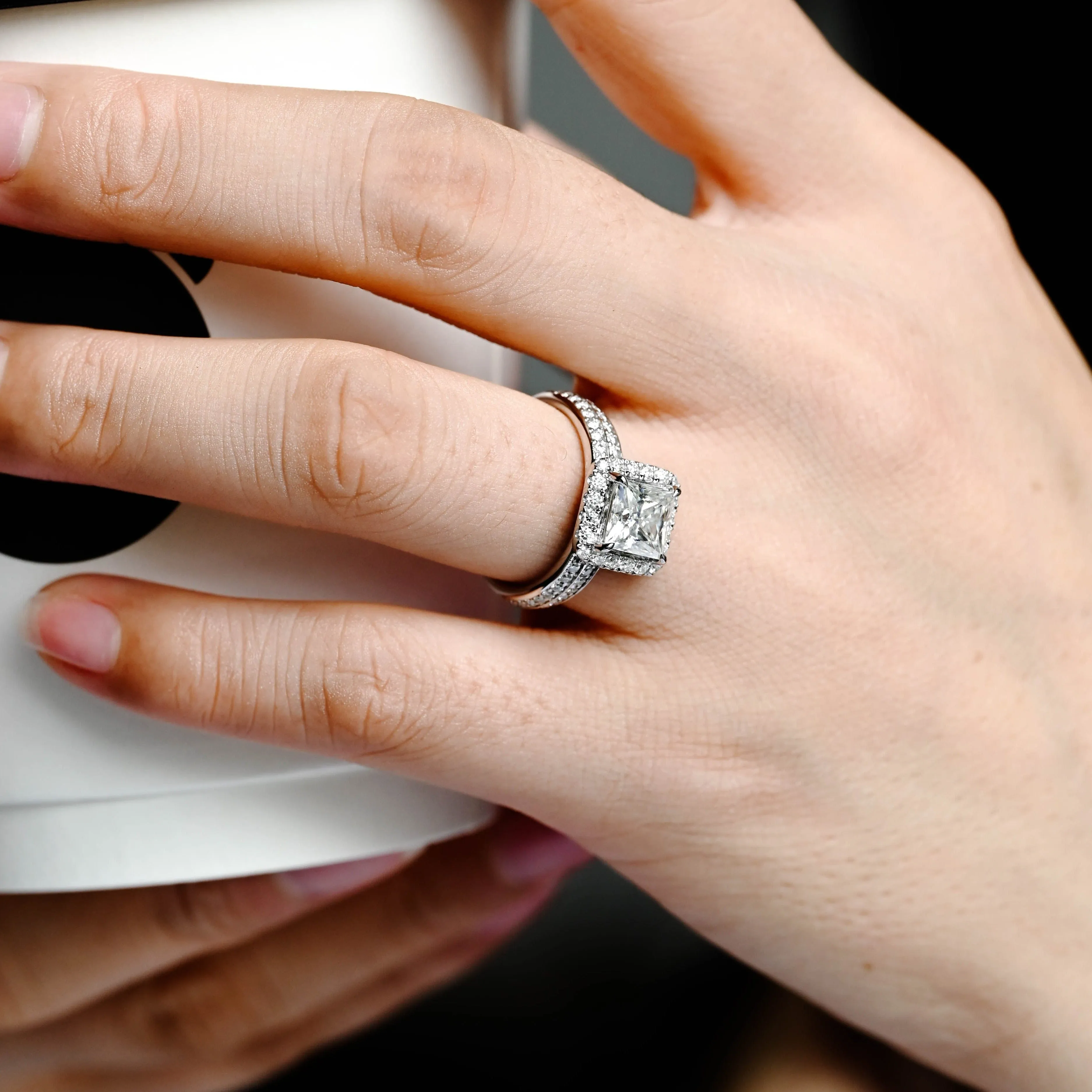 Solid Gold Off-Centre Halo Princess Cut Moissanite Engagement Ring sold by Causyou product image thumbnail 2