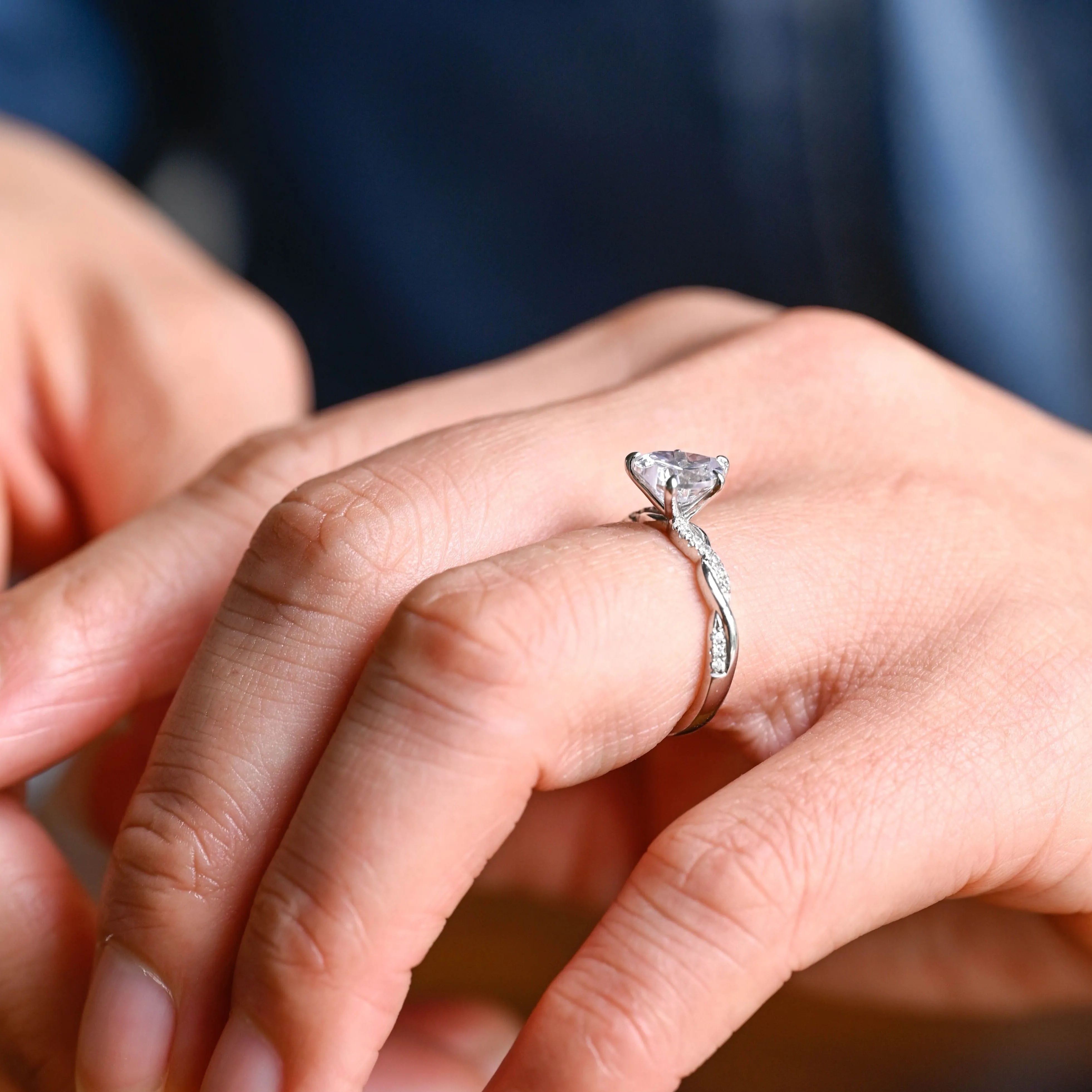 Solid Gold Twisted Band Heart Cut Moissanite Engagement Ring sold by Causyou product image thumbnail 4