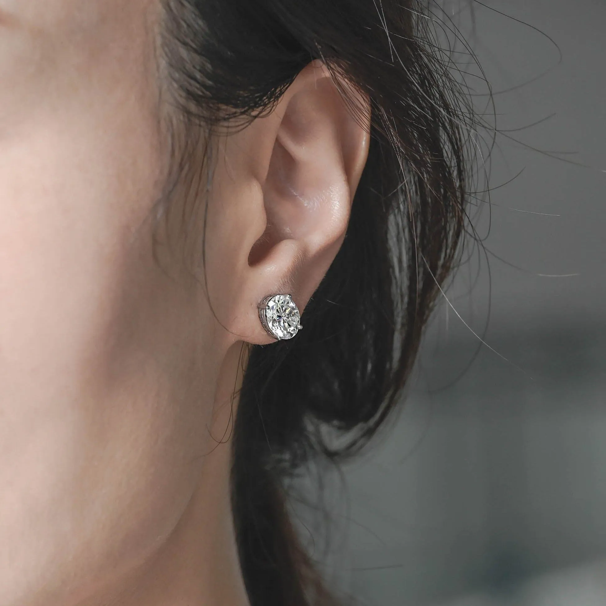 Solid Gold Solitaire Oval Cut Moissanite Earrings Studs sold by Causyou product image thumbnail 2