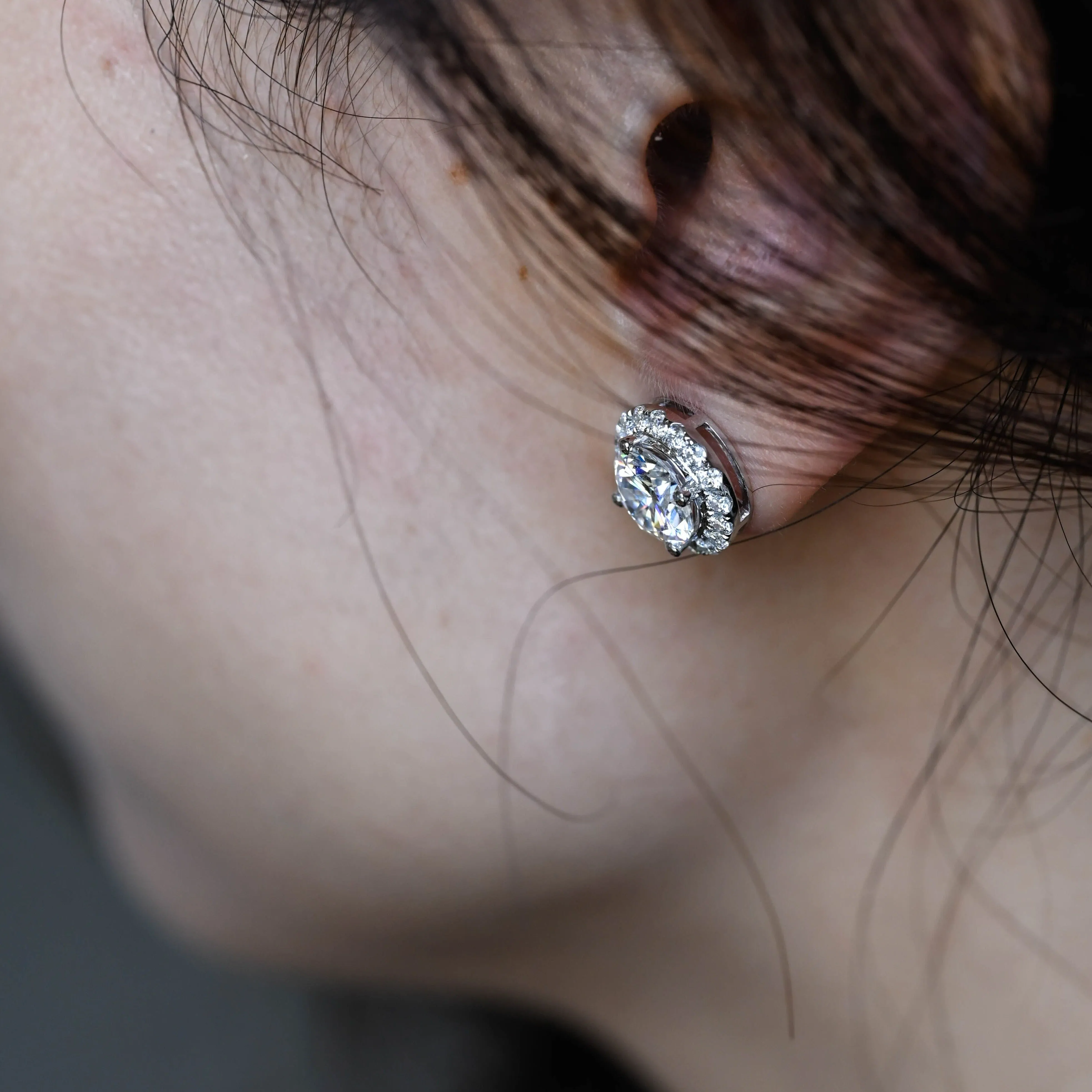 Solid Gold Halo Round Cut Moissanite Earring Studs sold by Causyou product image thumbnail 4