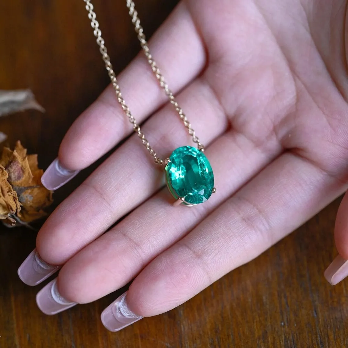 Solid Gold Green Oval Cut Lab Emerald Pendant Necklace sold by Causyou product image thumbnail 3
