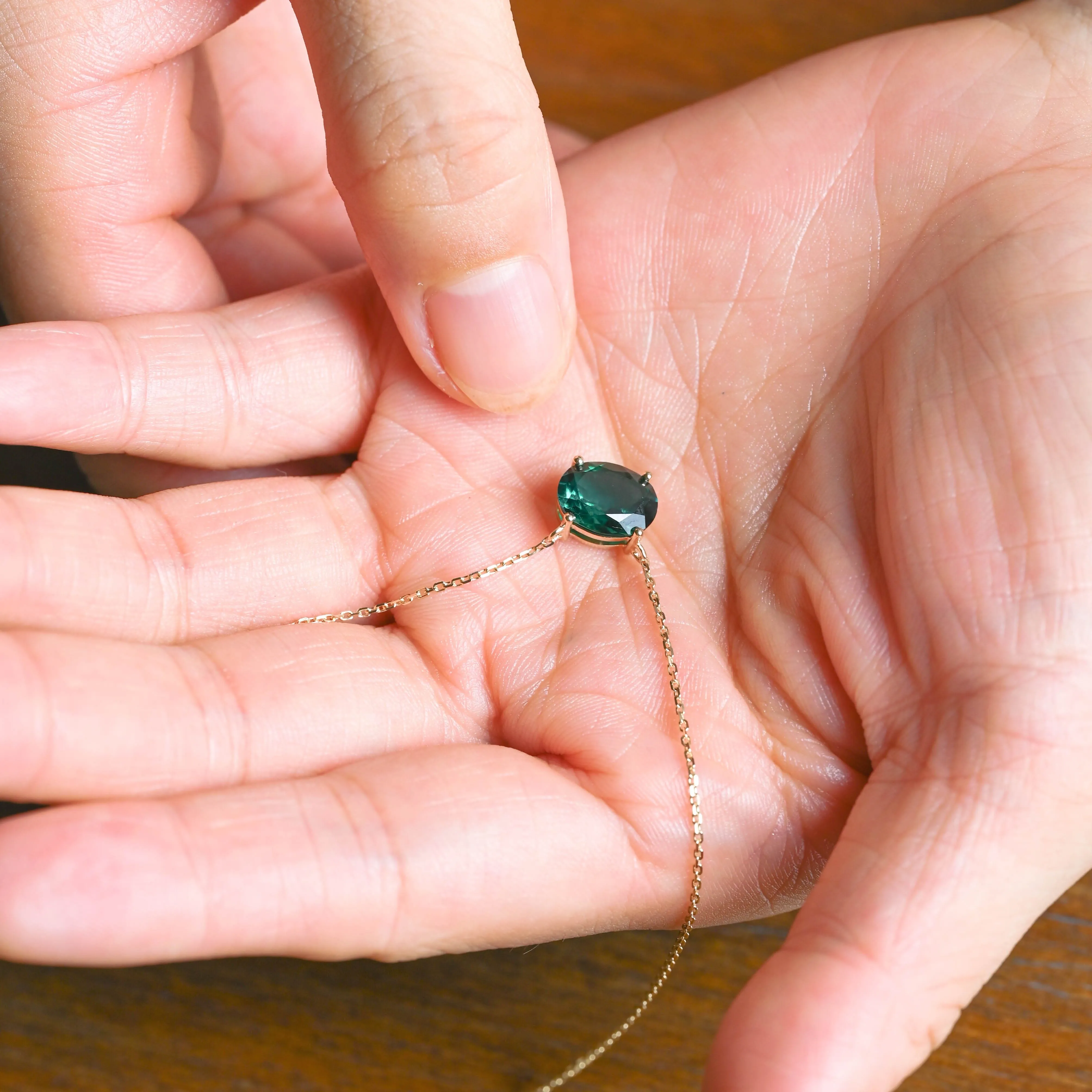 Solid Gold Oval Cut Lab Grown Emerald Pendant Necklace sold by Causyou product image thumbnail 2