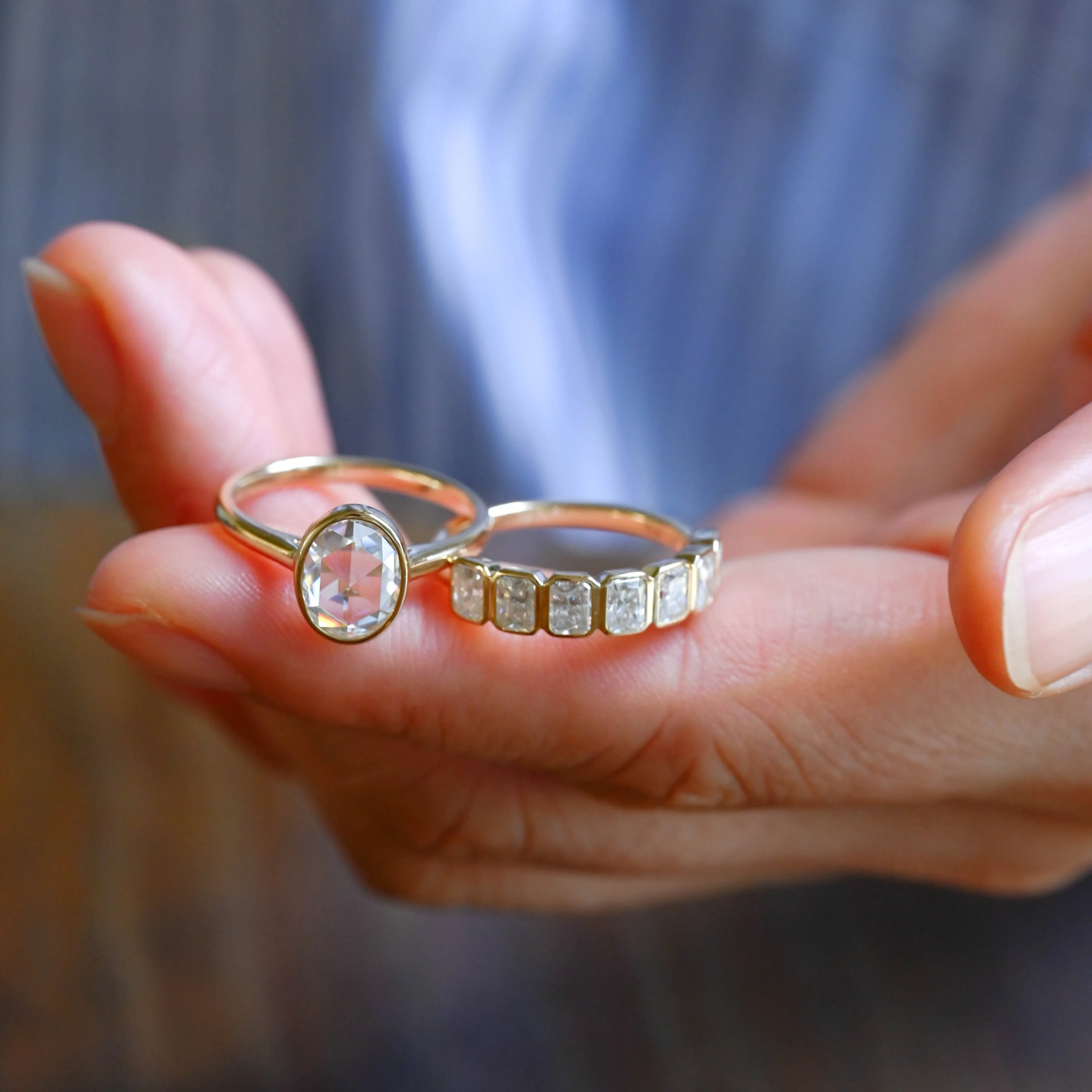 Solid Gold Solitaire Oval Cut Moissanite Engagement Ring Set sold by Causyou product image thumbnail 3