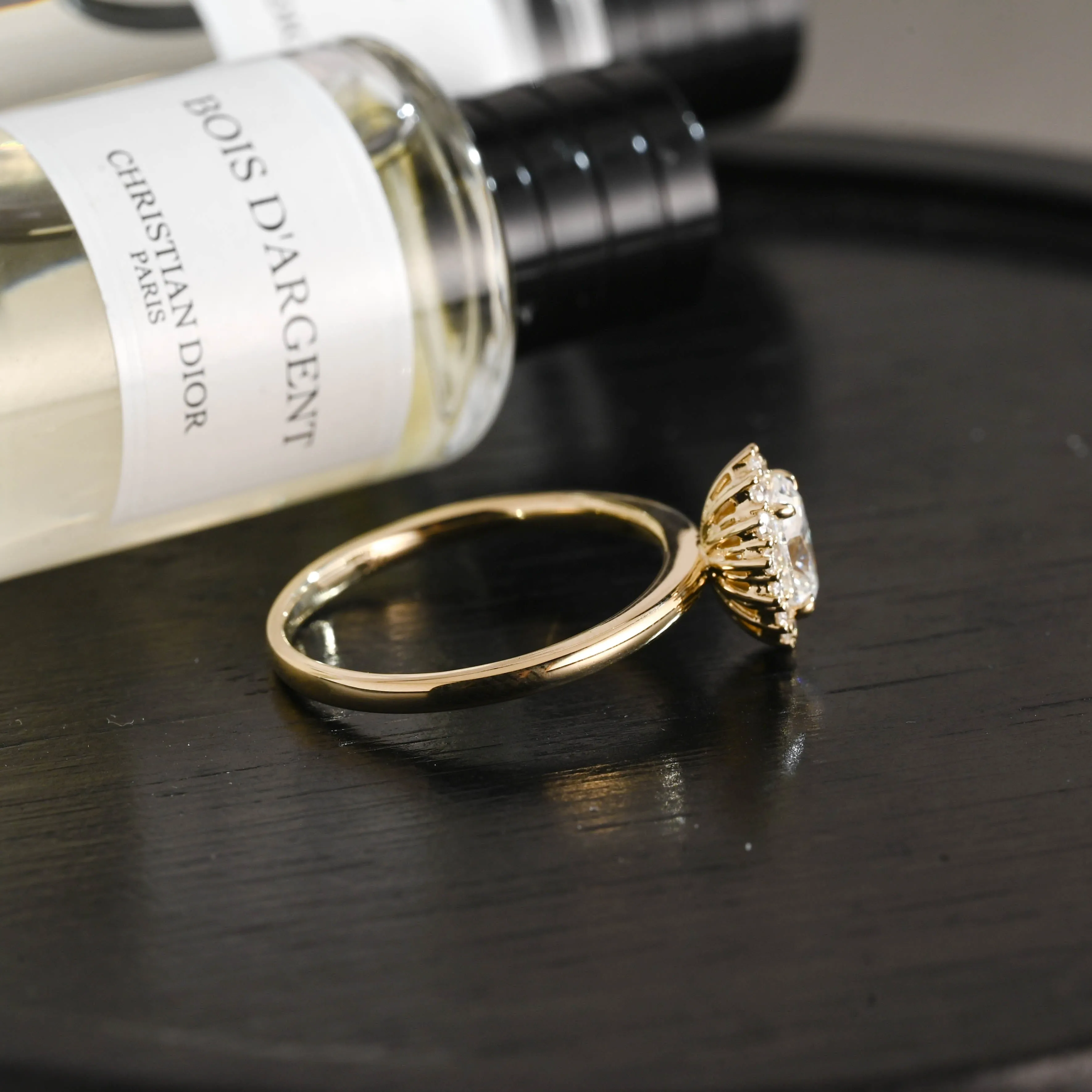 Solid Gold D/VS1 Flower Oval Cut Lab Grown Diamond Engagement Ring sold by Causyou product image thumbnail 5