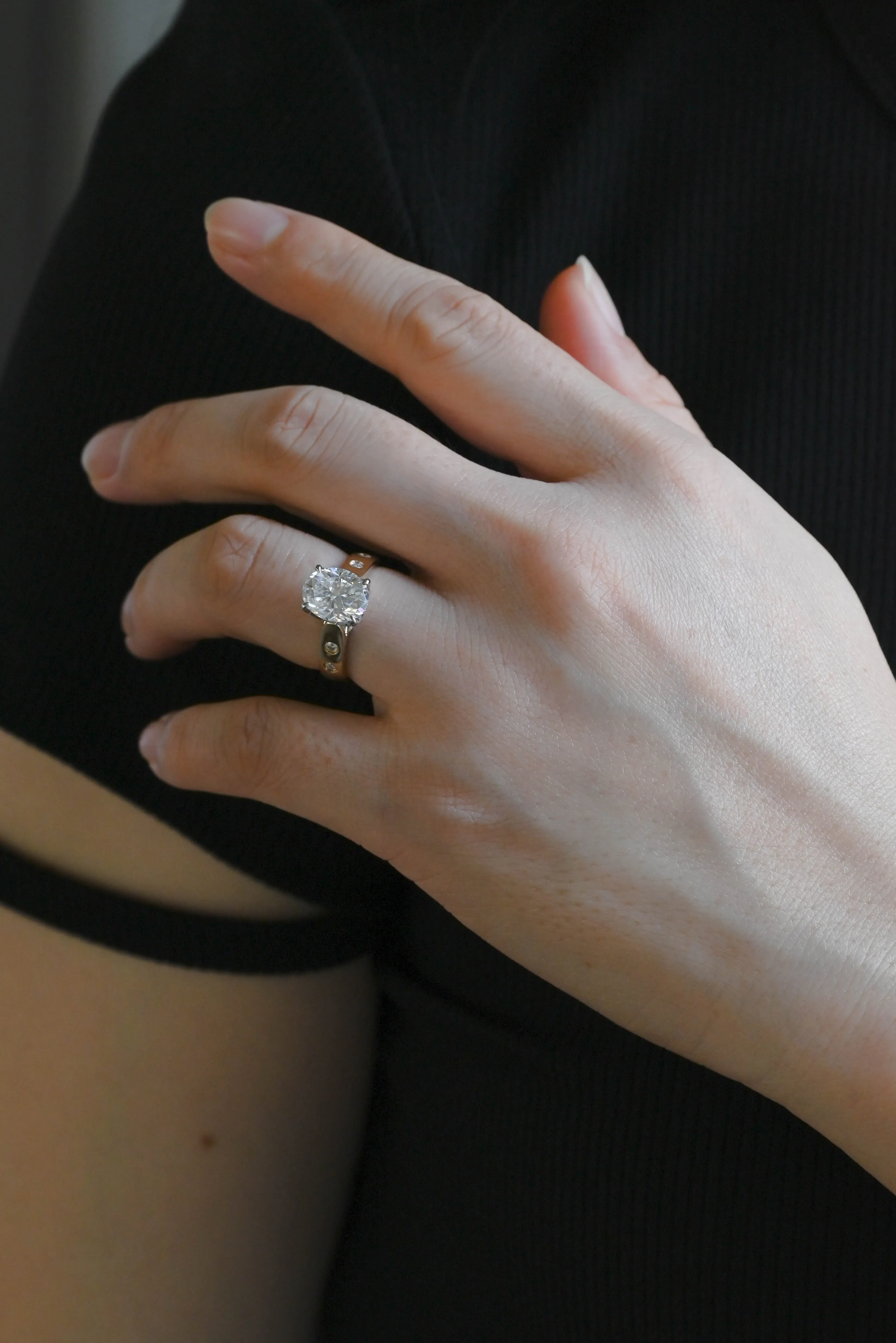 Solid Gold D/VS1 Two Tone Tulip Setting Oval Cut Lab Grown Diamond Engagement Ring sold by Causyou product image thumbnail 4