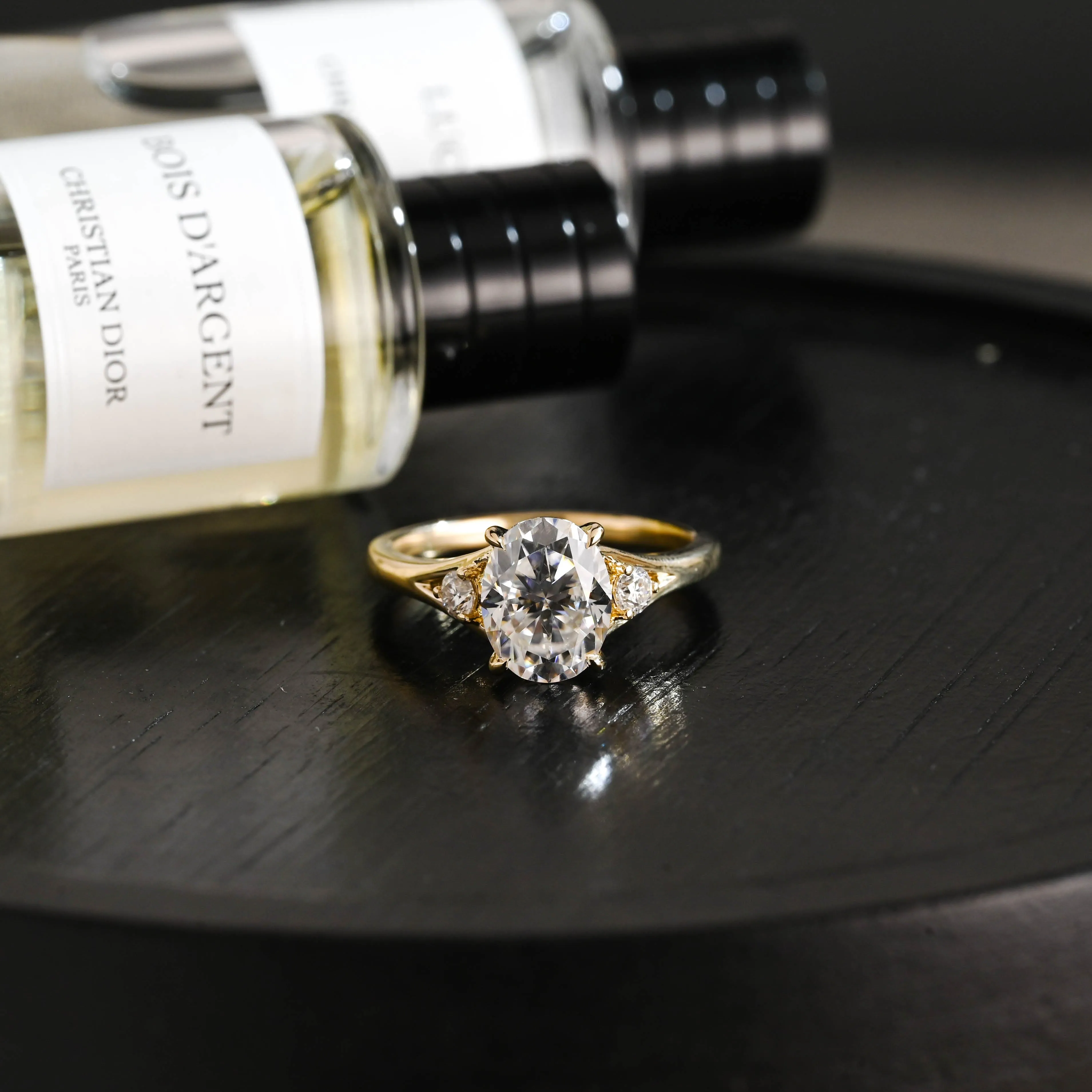 Solid Gold D/VS1 Oval Cut Lab Grown Diamond Engagement Ring sold by Causyou