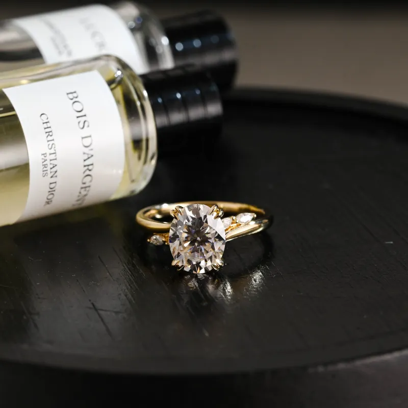 Solid Gold D/VS1 Bypass Oval Cut Lab Grown Diamond Engagement Ring sold by Causyou