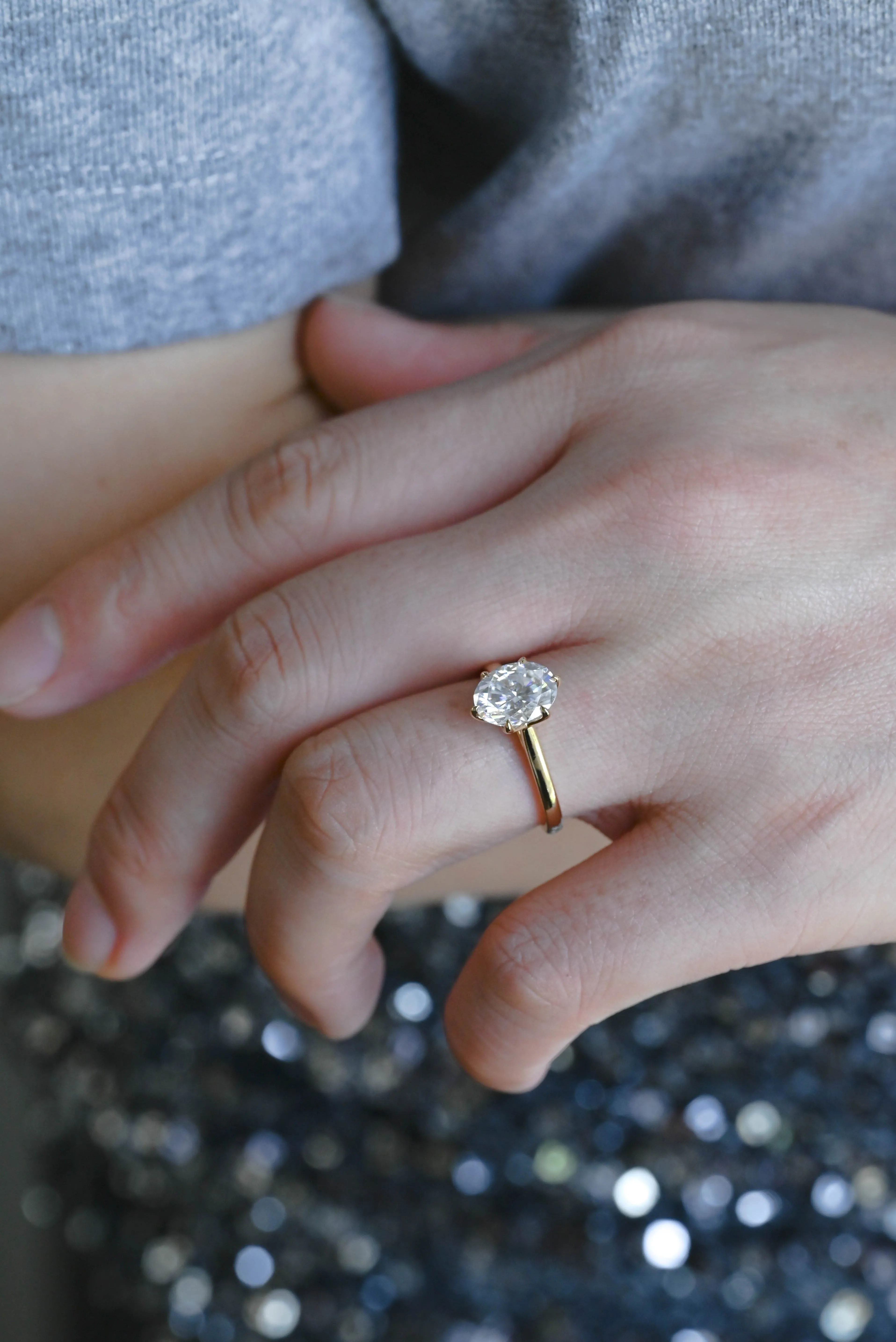 Solid Gold D/VS1 Cathedral Tulip Setting Oval Cut Lab Grown Diamond Engagement Ring sold by Causyou product image thumbnail 2