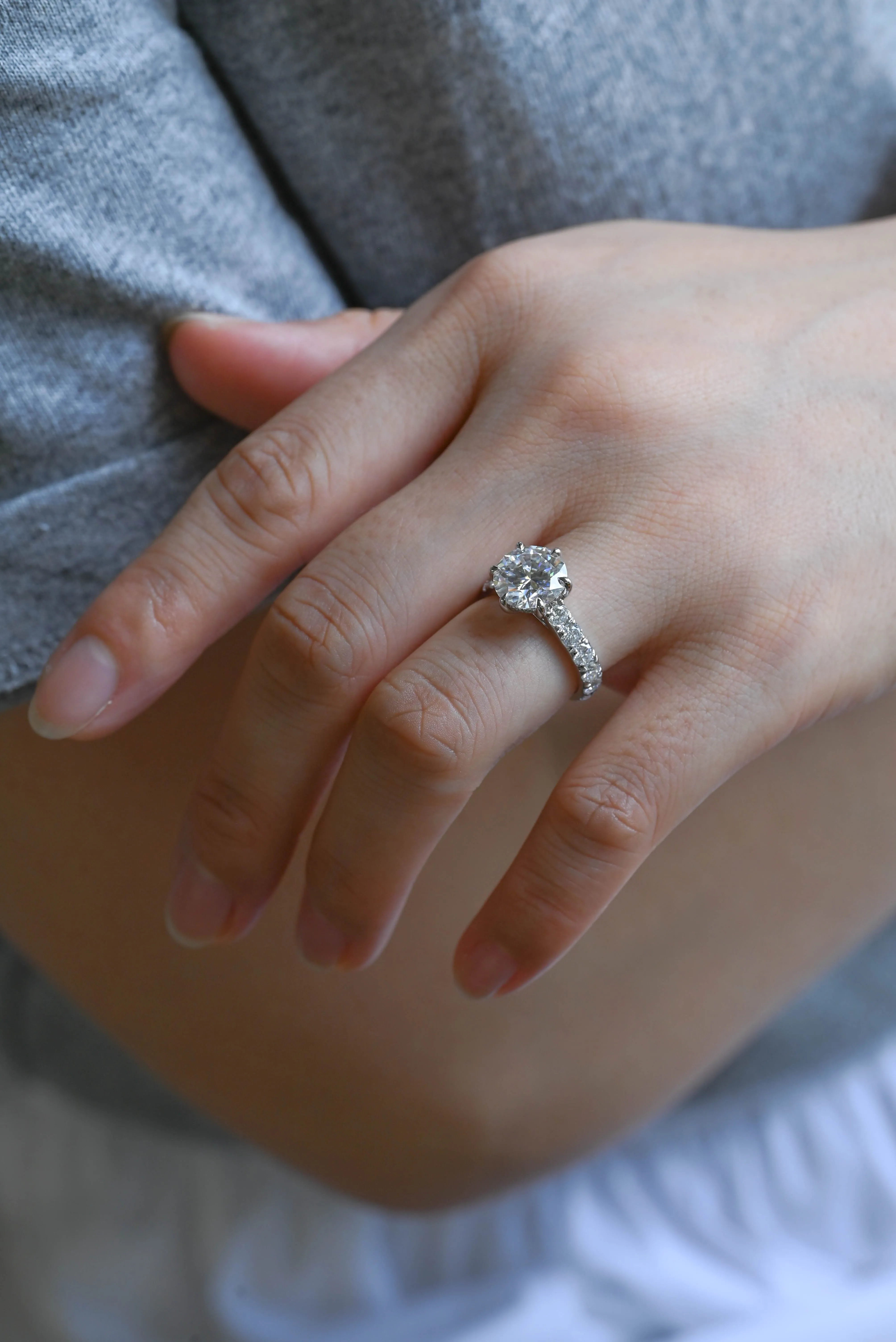 Solid Gold D/VS1 Half Eternity Round Cut Lab Grown Diamond Engagement Ring sold by Causyou product image thumbnail 3