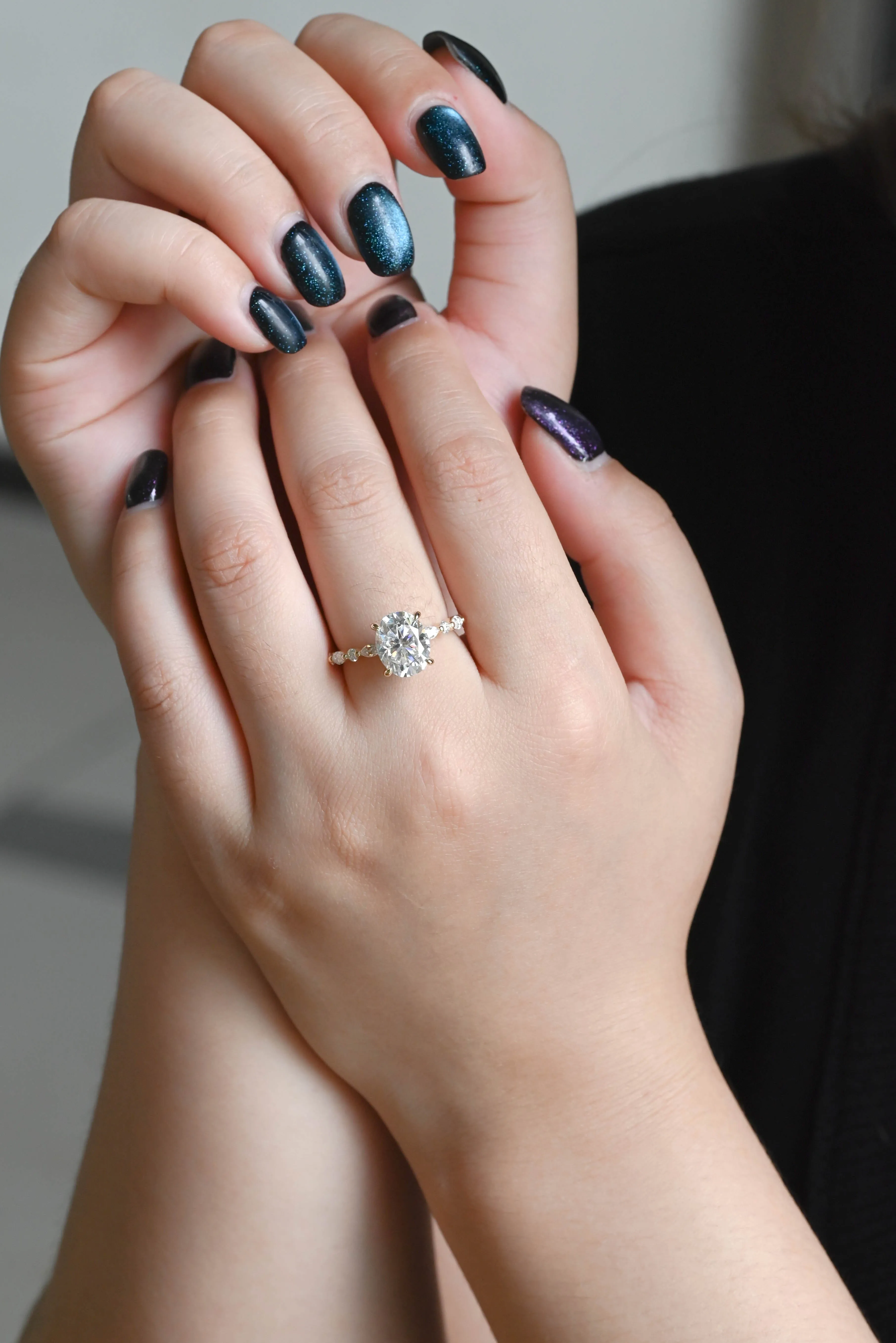 Solid Gold D/VS1 Hidden Halo Oval Lab Grown Diamond Engagement Ring sold by Causyou product image thumbnail 4