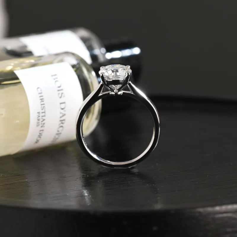 Solid Gold D/VS1 Cathedral Setting Round Cut Lab Grown Diamond Engagement Ring sold by Causyou