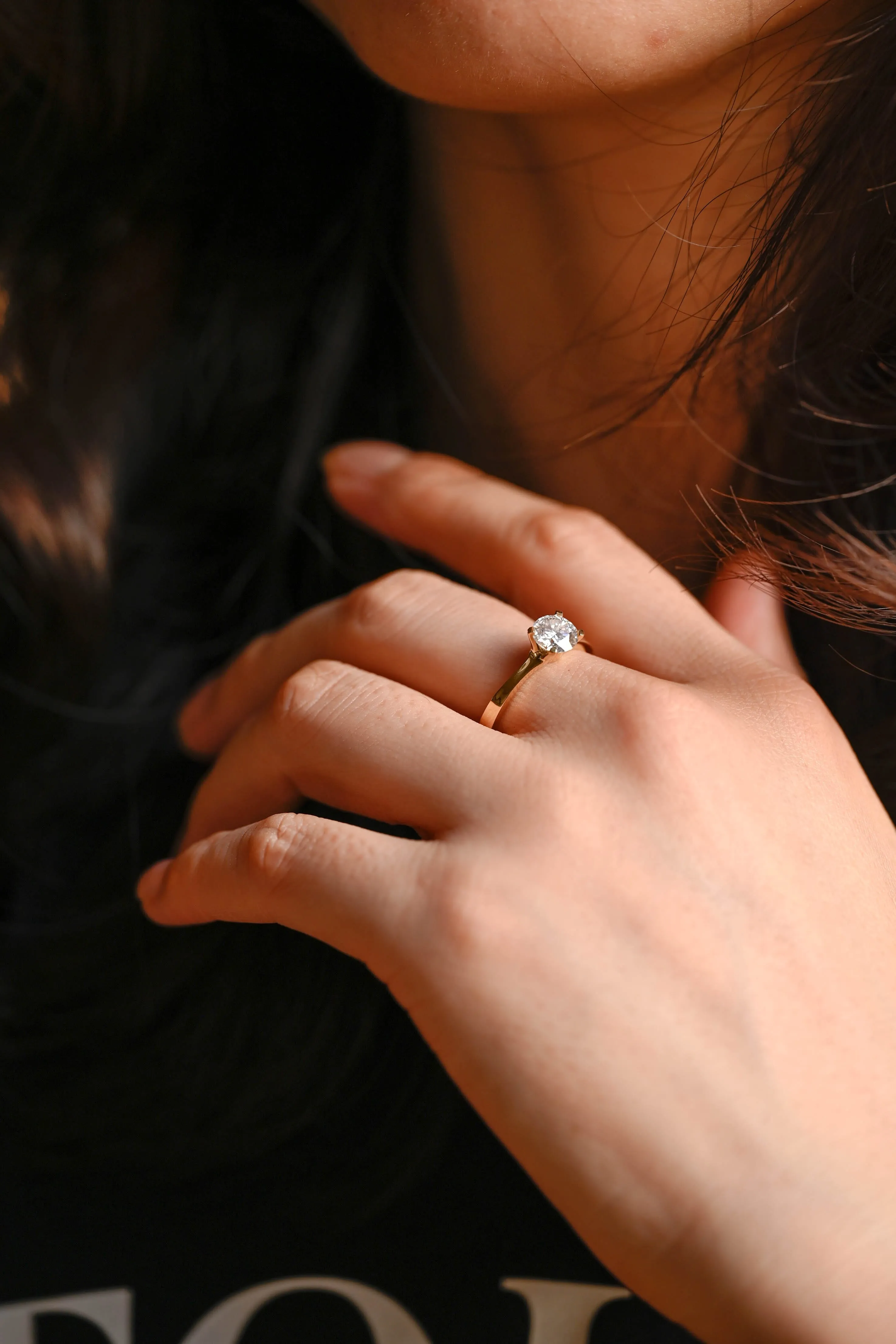 Solid Gold D/VS1 Round Cut Lab Grown Diamond Engagement Ring sold by Causyou product image thumbnail 2