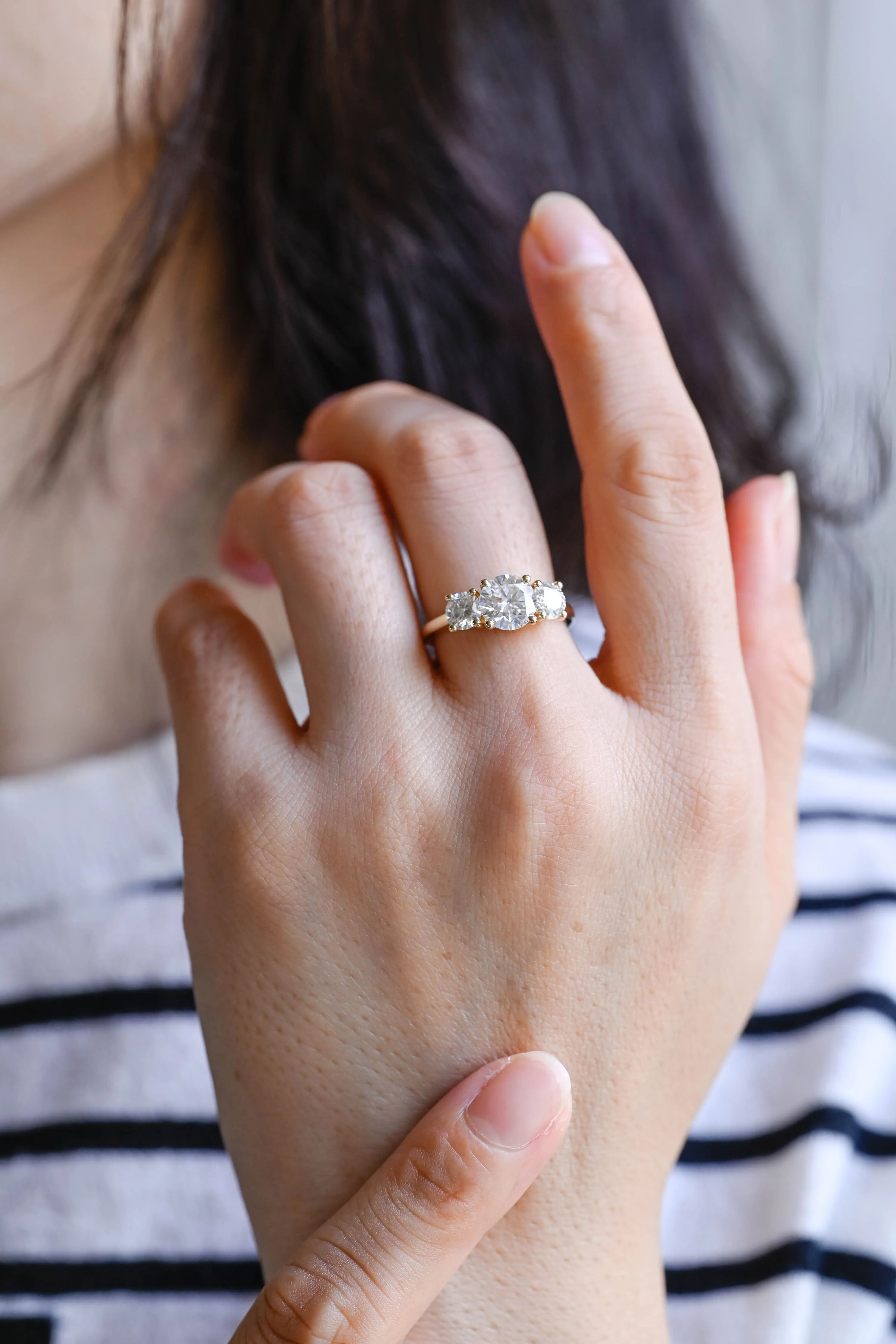 Solid Gold D/VS1 Cathedral Setting Three Stone Round Cut Lab Grown Diamond Engagement Ring sold by Causyou product image thumbnail 4