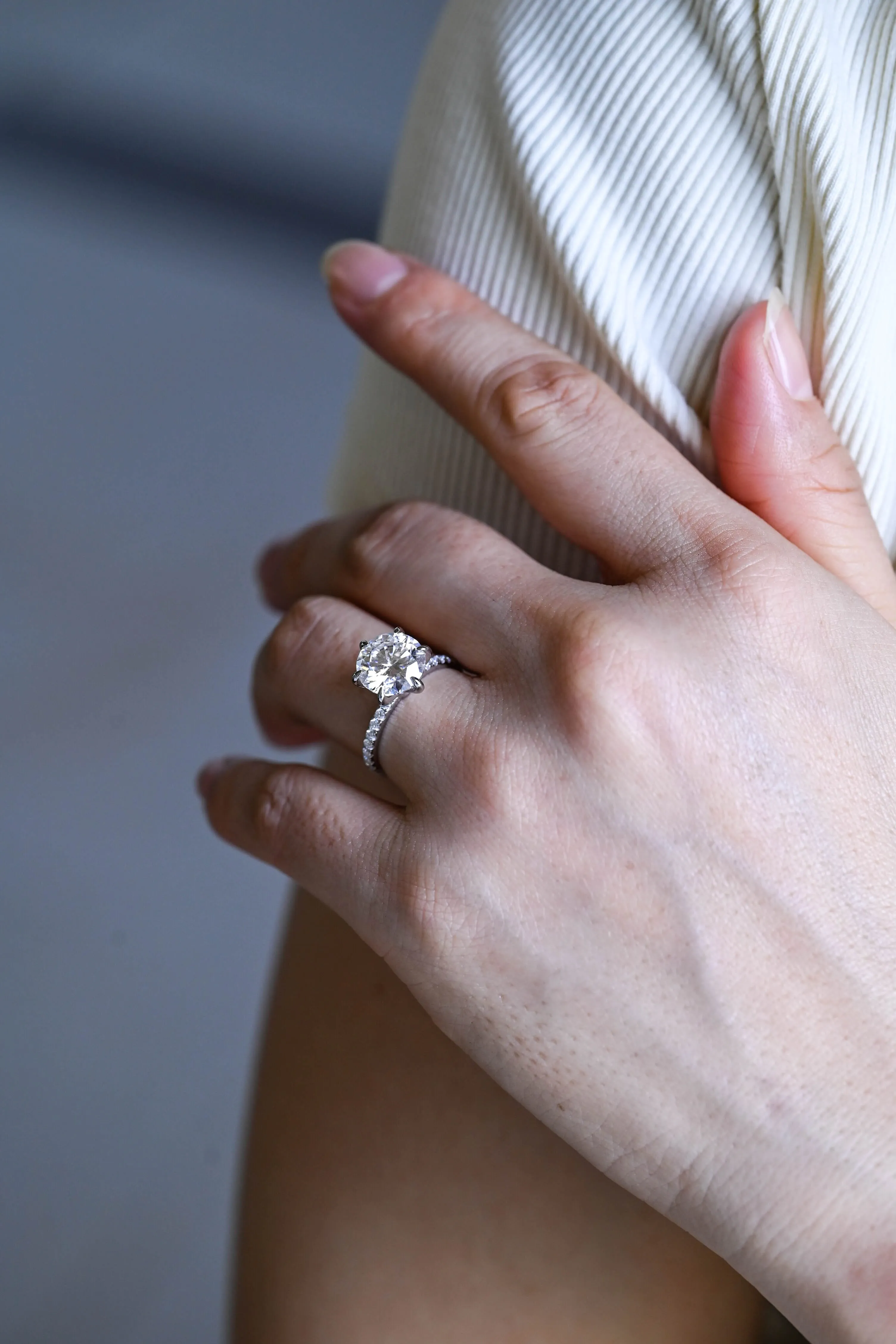 Solid Gold D/VS1 Half Pave Round Cut Lab Grown Diamond Engagement Ring sold by Causyou product image thumbnail 2