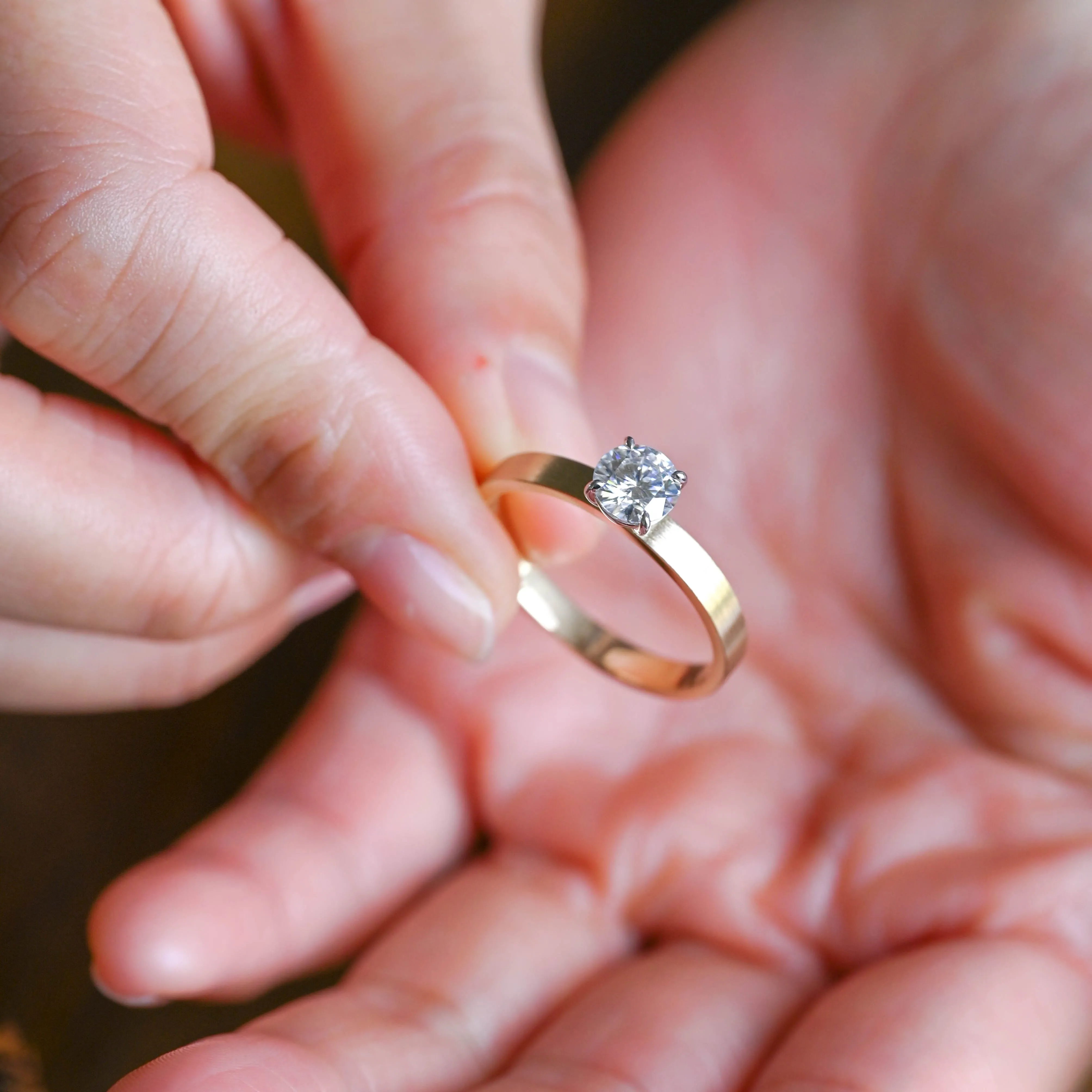 Solid Gold 3mm Width Round Cut Moissanite Engagement Ring sold by Causyou product image thumbnail 2