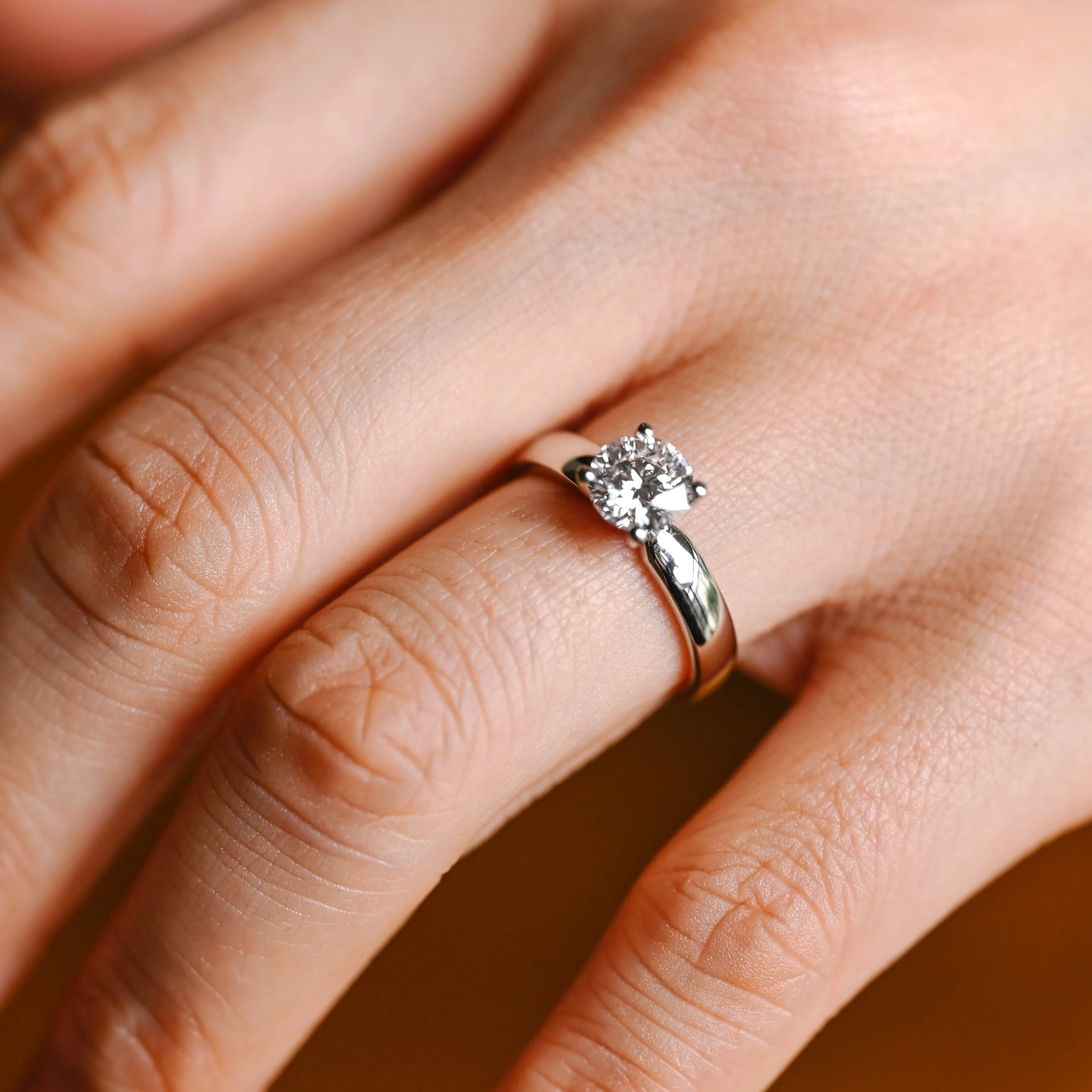 Solid Gold 3.5mm Width Round Cut Moissanite Engagement Ring sold by Causyou product image thumbnail 4