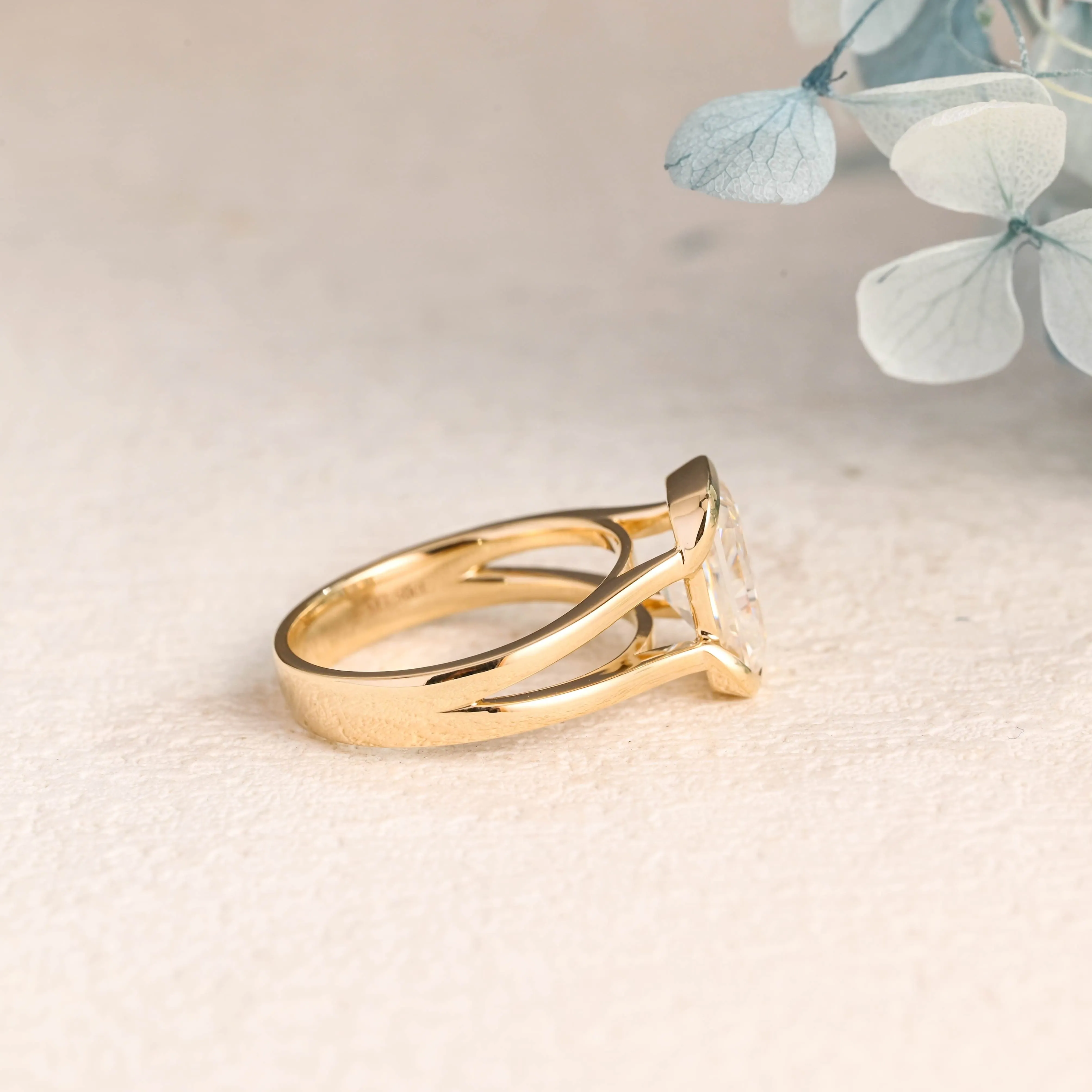 Solid Gold Solitaire Radiant Cut Moissanite Engagement Ring sold by Causyou product image thumbnail 4