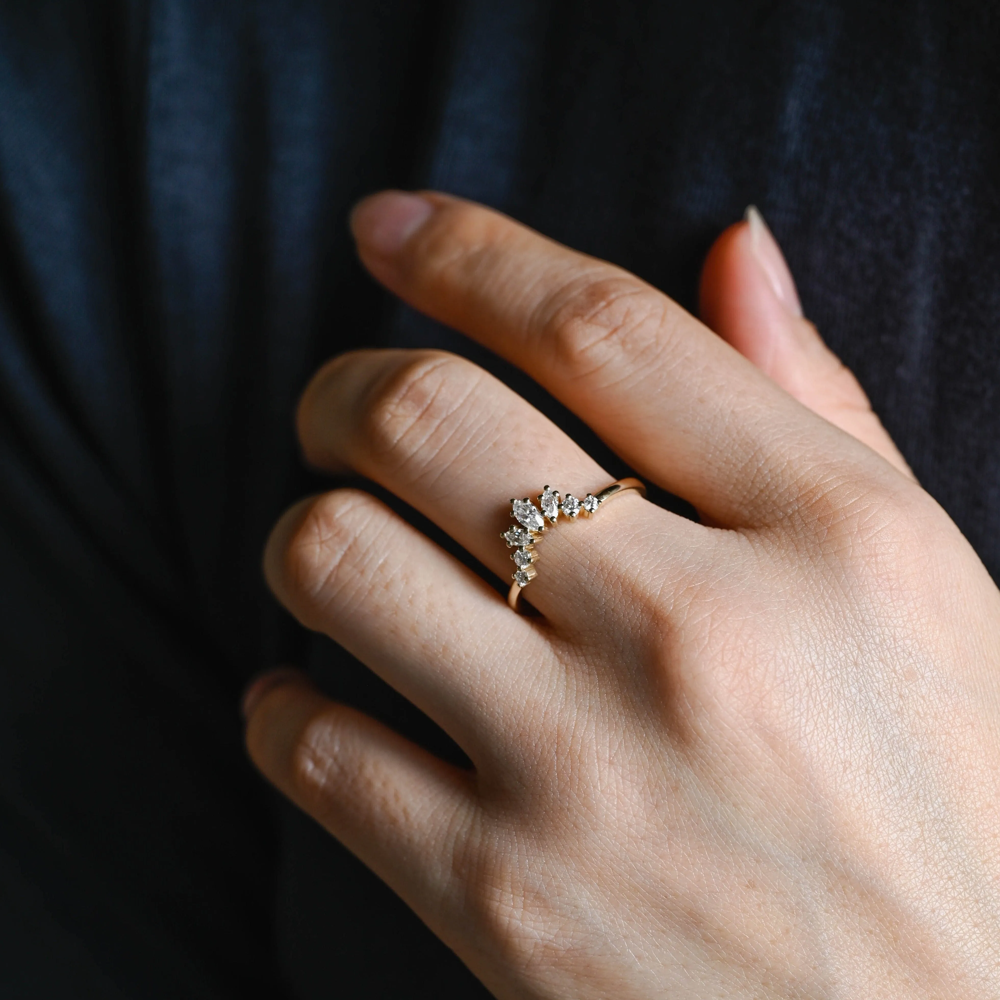 Solid Gold Curved Crown Stacking Moissanite Wedding Band sold by Causyou product image thumbnail 2