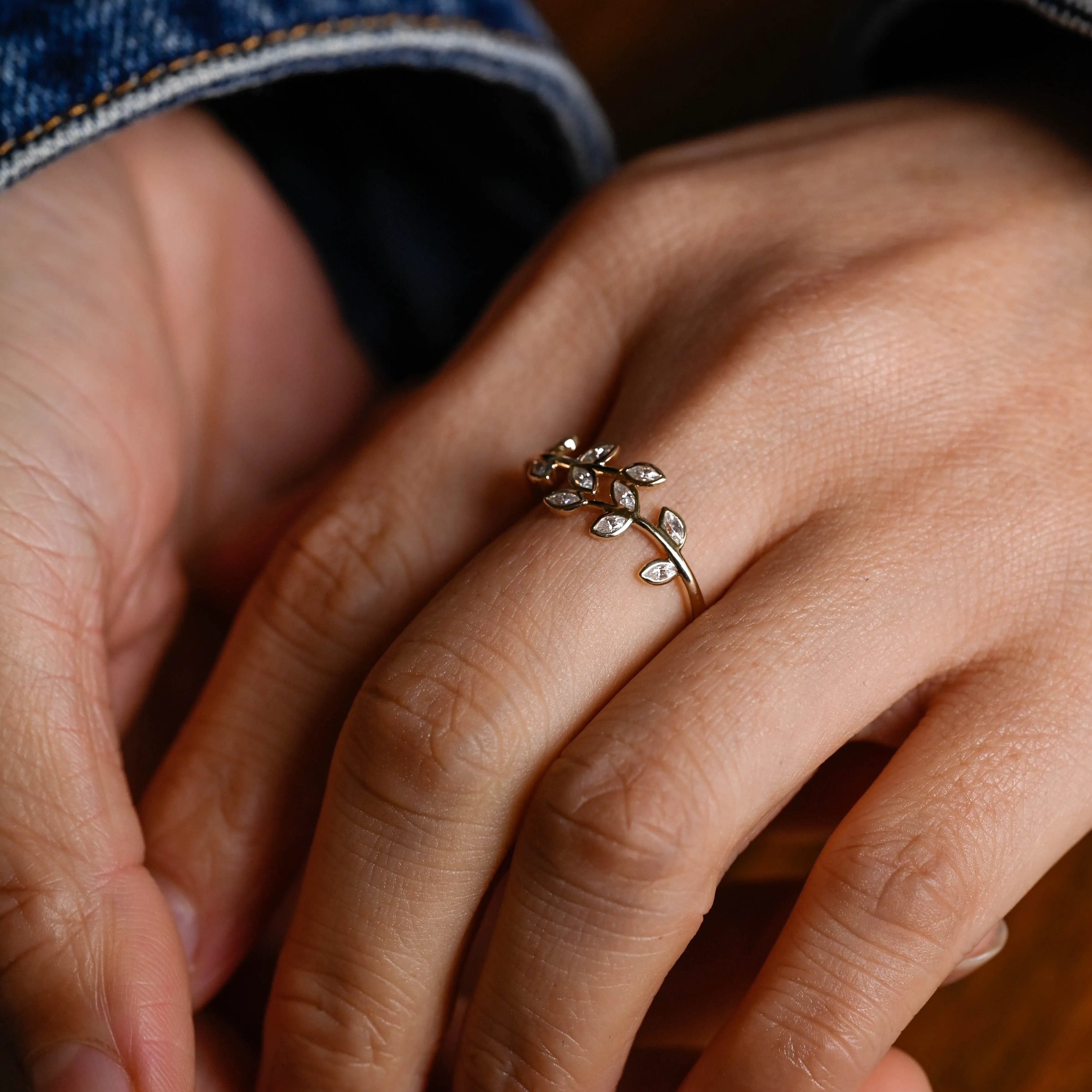 Solid Gold Marquise Cut Moissanite Leaf Branch Style Wedding Ring sold by Causyou product image thumbnail 3