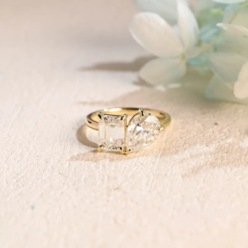 Solid Gold Toi et Moi Ring, Pear & Emerald Cut Moissanite Engagement Ring made by Causyou