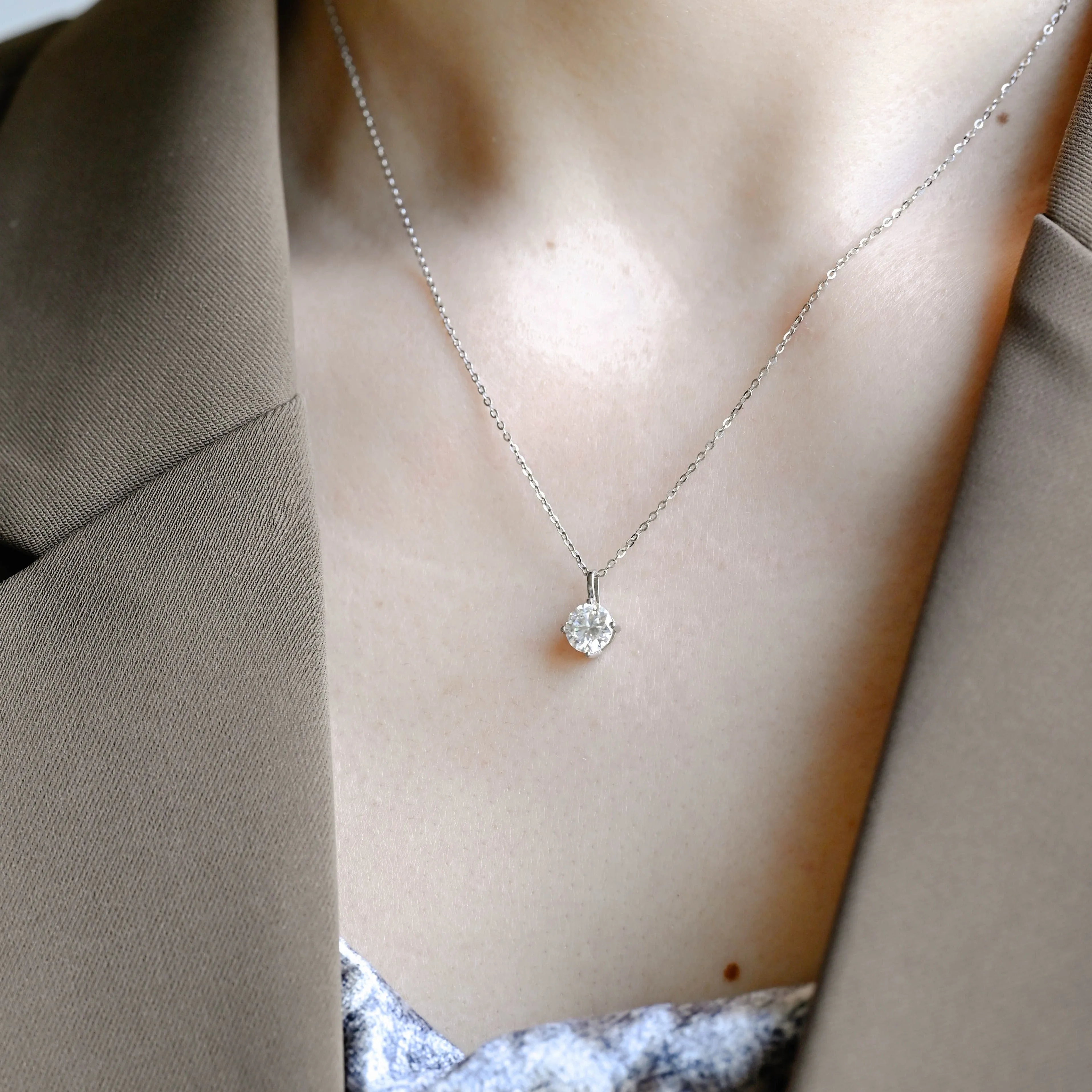 Solid Gold Round Cut Moissanite Pendant, Wedding Necklace sold by Causyou product image thumbnail 3