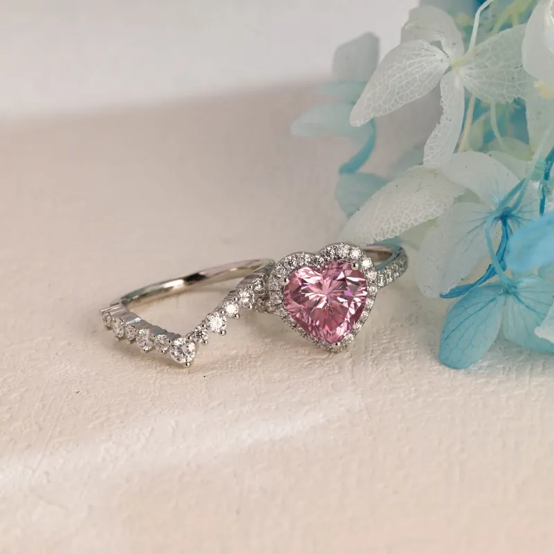 Solid Gold Heart Cut Pink Moissanite Engagement Ring Set made by Causyou