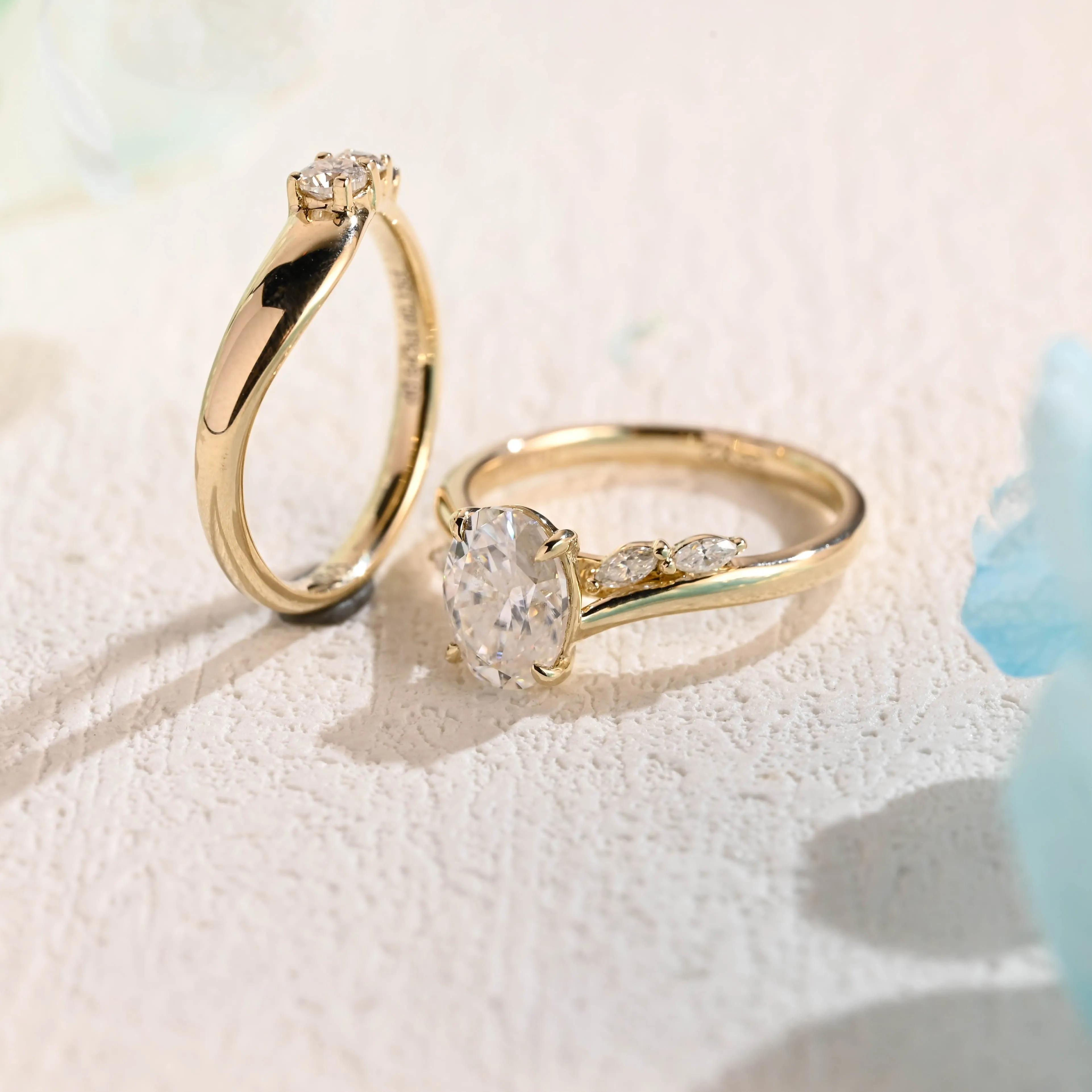 Solid Gold Bypass Oval Cut Moissanite Wedding Ring Set sold by Causyou product image thumbnail 5
