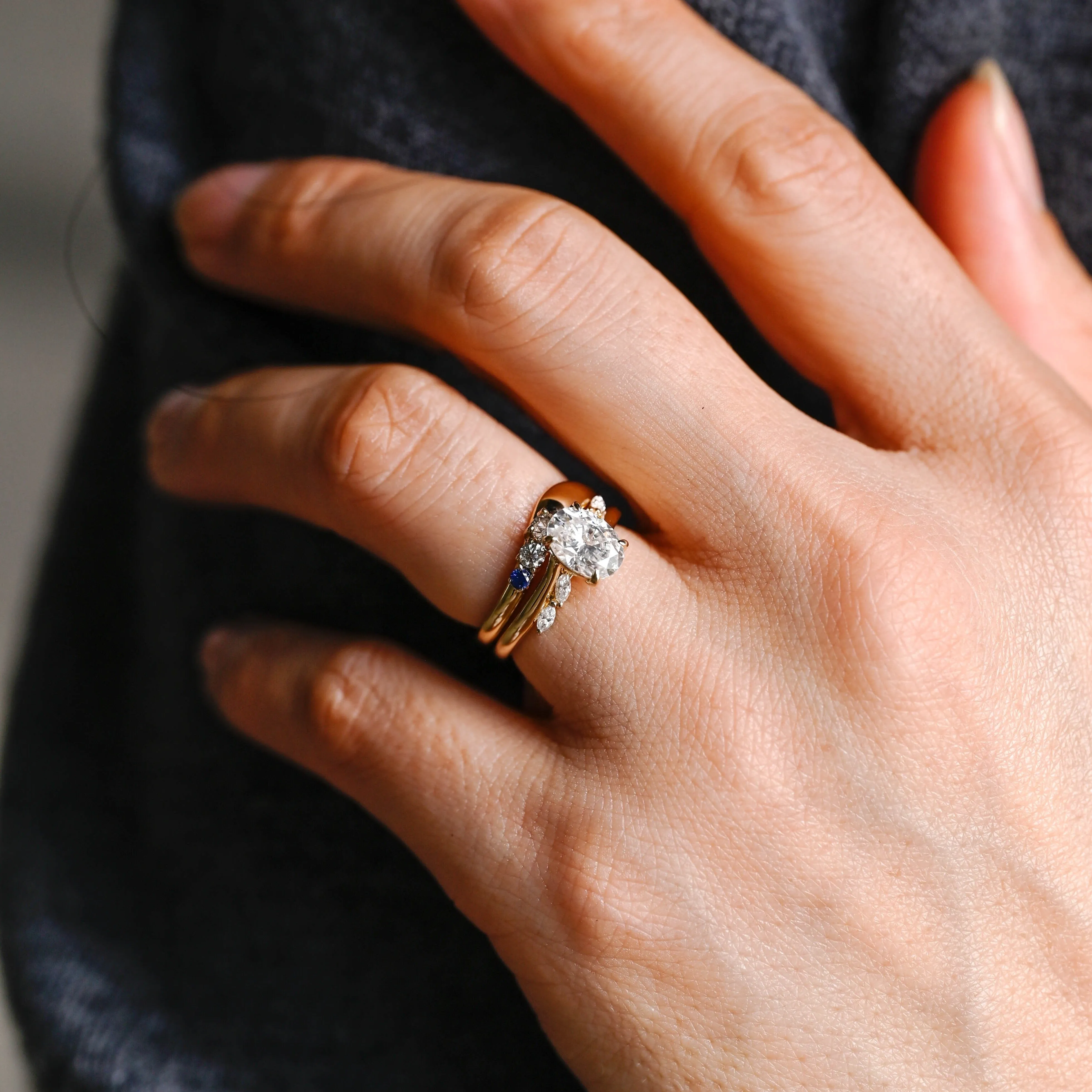 Solid Gold Bypass Oval Cut Moissanite Wedding Ring Set sold by Causyou product image thumbnail 2