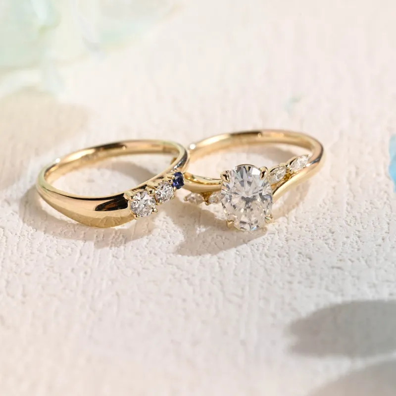 Solid Gold Bypass                                       Oval Cut Moissanite Wedding Ring Set made by Causyou