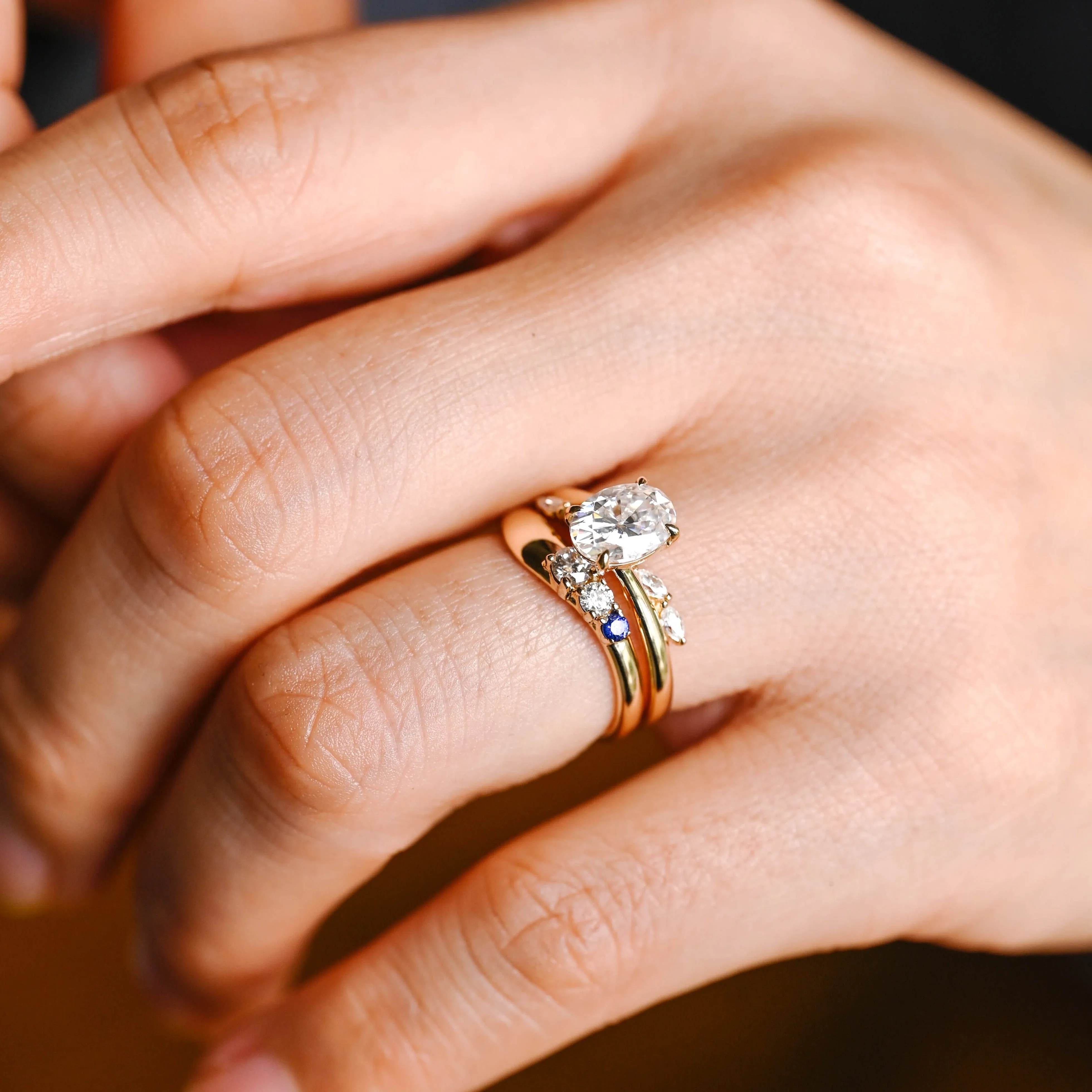 Solid Gold Bypass Oval Cut Moissanite Wedding Ring Set sold by Causyou product image thumbnail 3