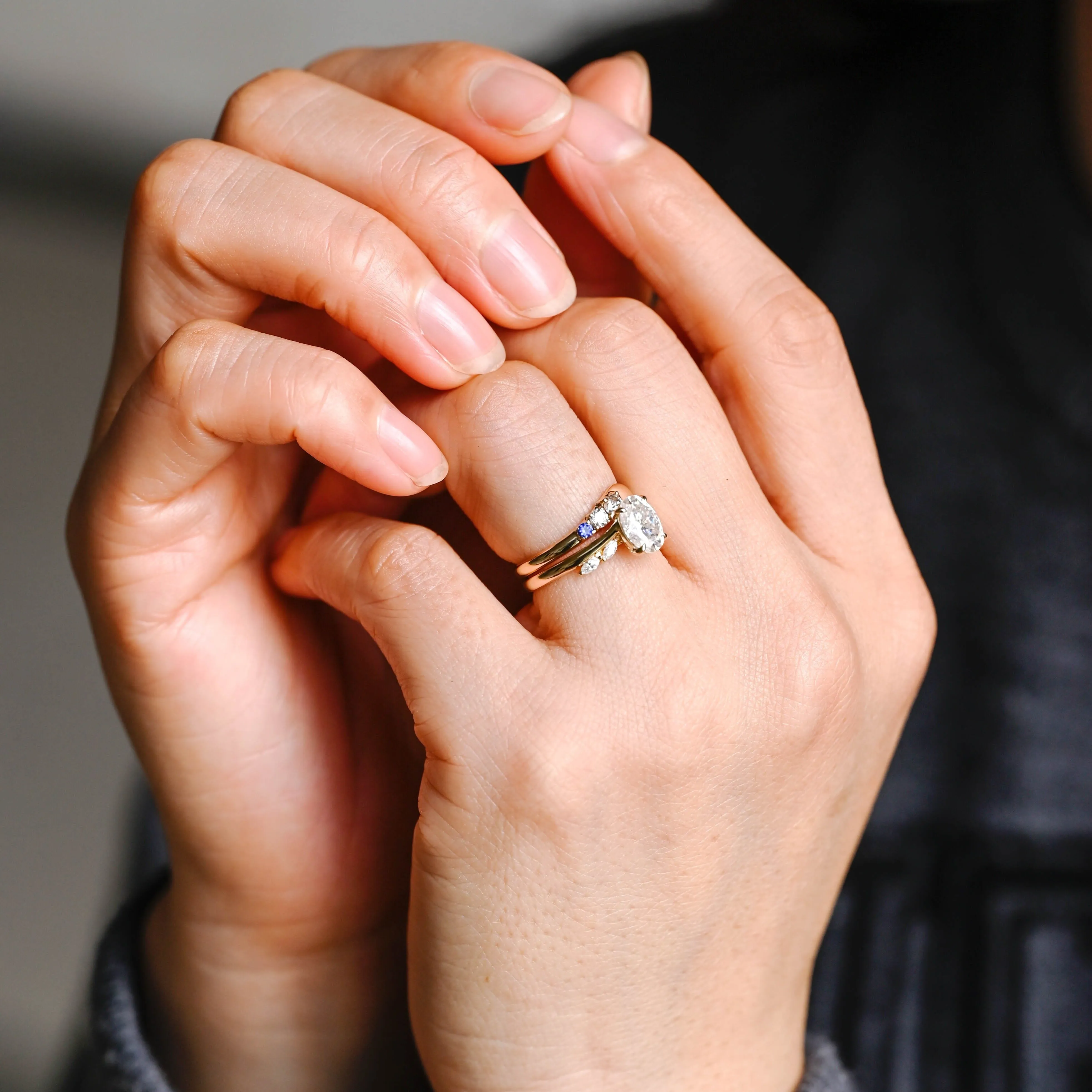 Solid Gold Bypass Oval Cut Moissanite Wedding Ring Set sold by Causyou product image thumbnail 4