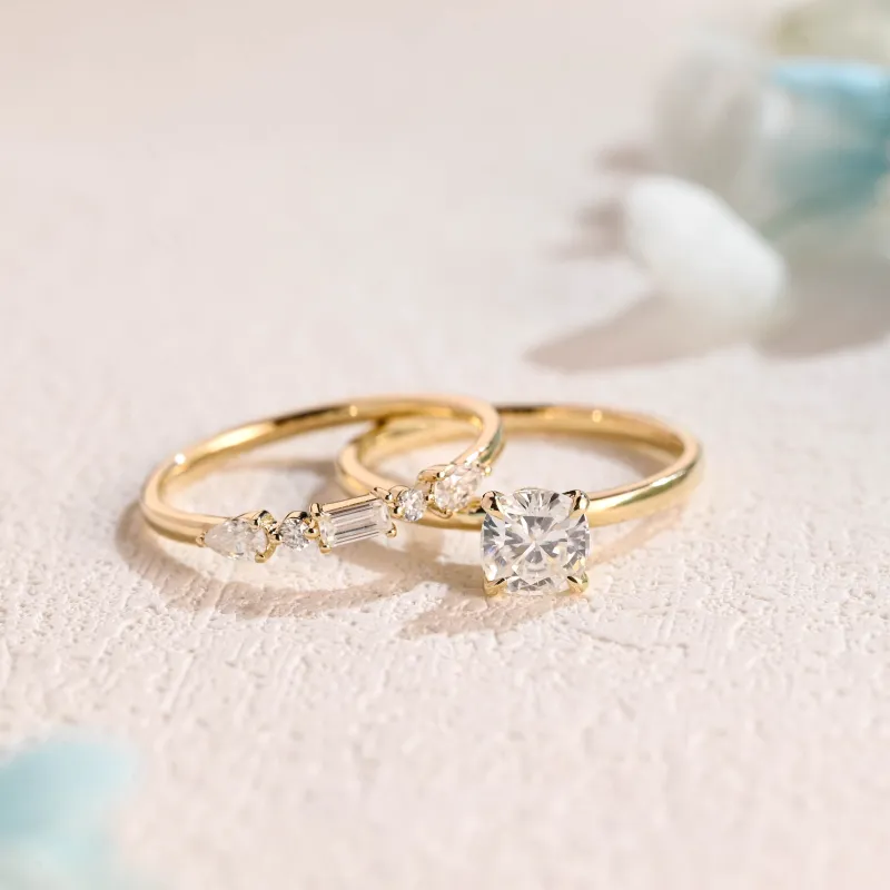 Solid Gold Cushion Cut Moissanite Engagement Ring and Wedding Ring Set made by Causyou