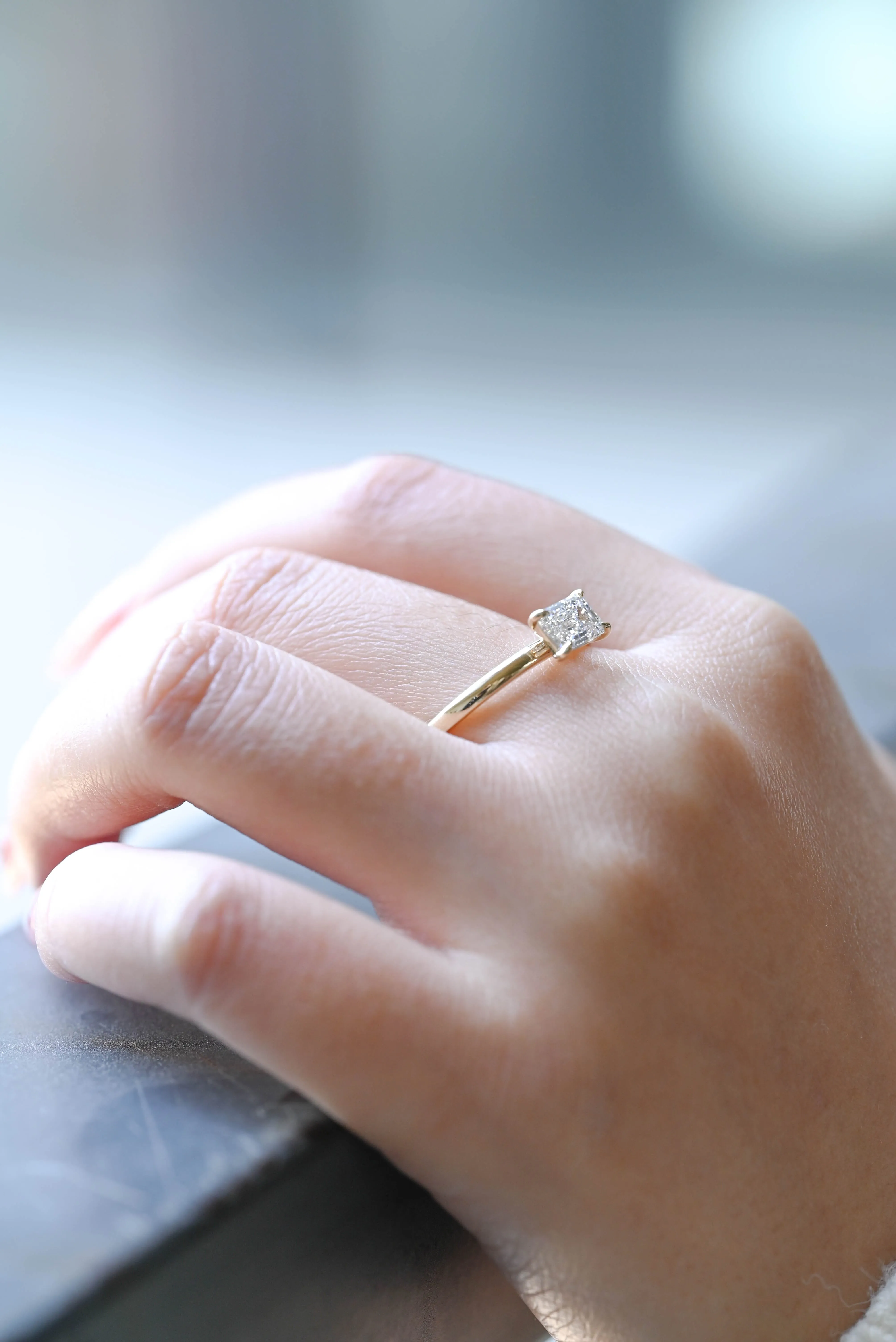 Solid Gold Emerald Cut Lab Diamond East-West Setting Engagement Ring | D Color VS1 IGI Certified sold by Causyou