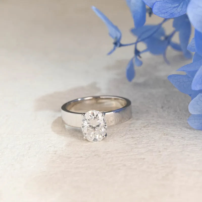 Solid Gold Oval Cut Lab Diamond Engagement Ring | D Color VS1 IGI Certified made by Causyou