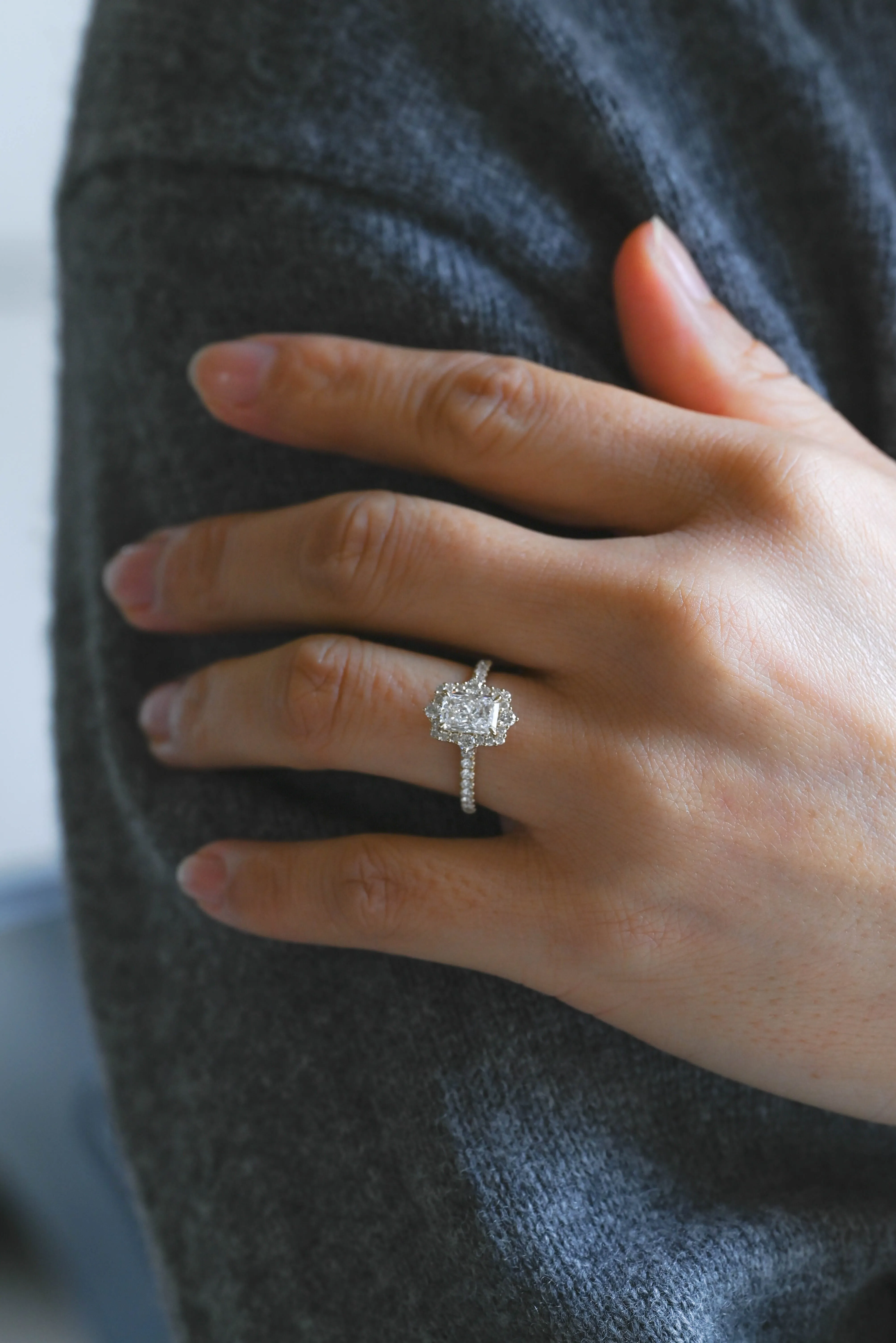 Solid Gold Vintage Halo Radiant Cut Lab Diamond Engagement Ring | D Color VS1 IGI Certified sold by Causyou product image thumbnail 4
