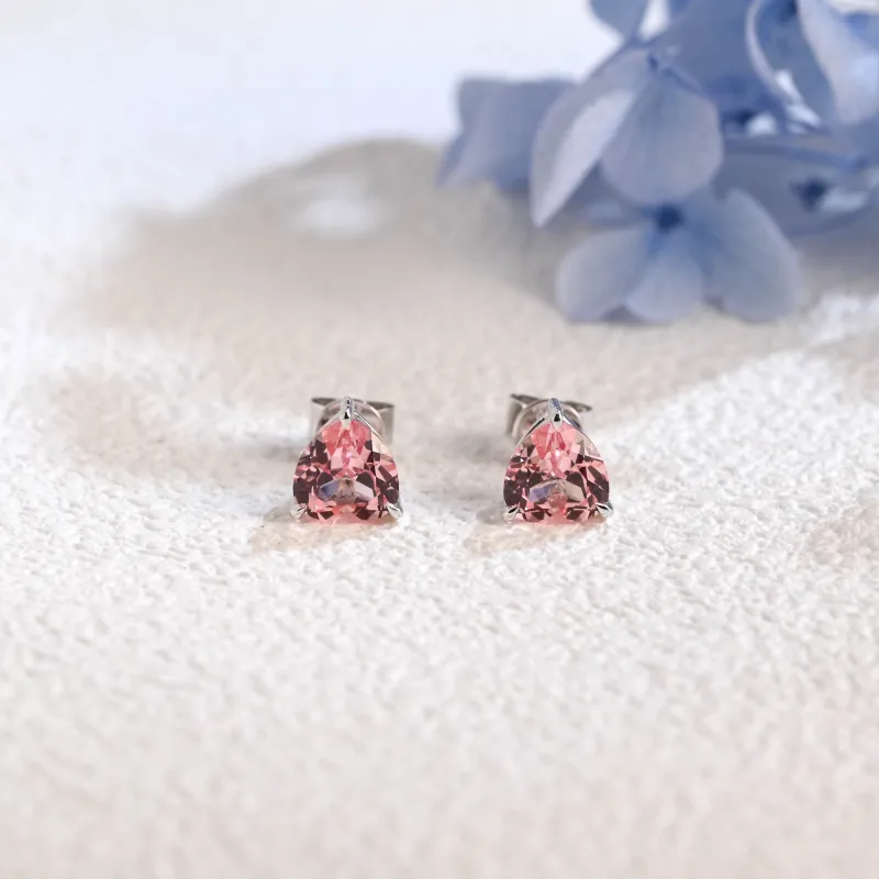 Solid Gold Solitaire Heart Cut Lab Pink Sapphire Earring Studs made by Causyou