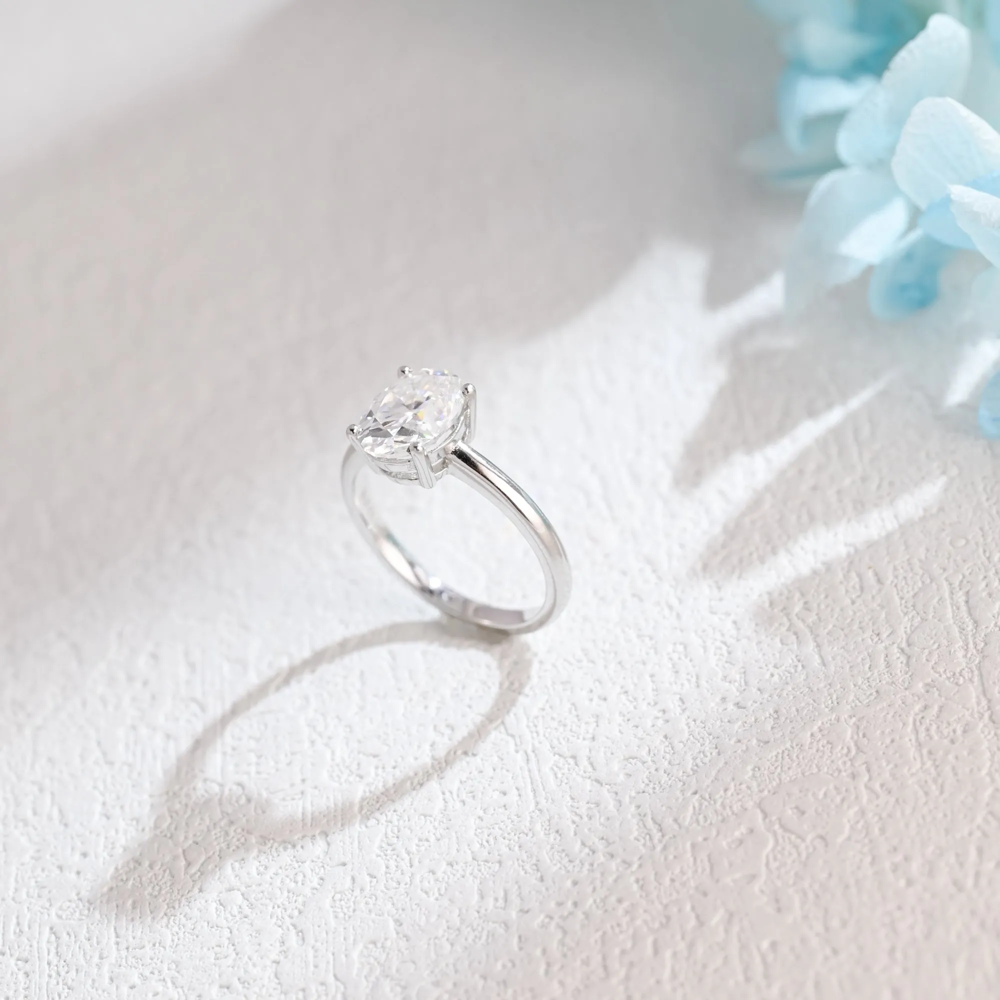 Solid Gold Solitaire Oval Cut Moissanite Engagement Ring sold by Causyou product image thumbnail 5
