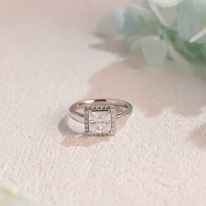 Solid Gold Halo Princess Cut Moissanite Engagement Ring made by Causyou