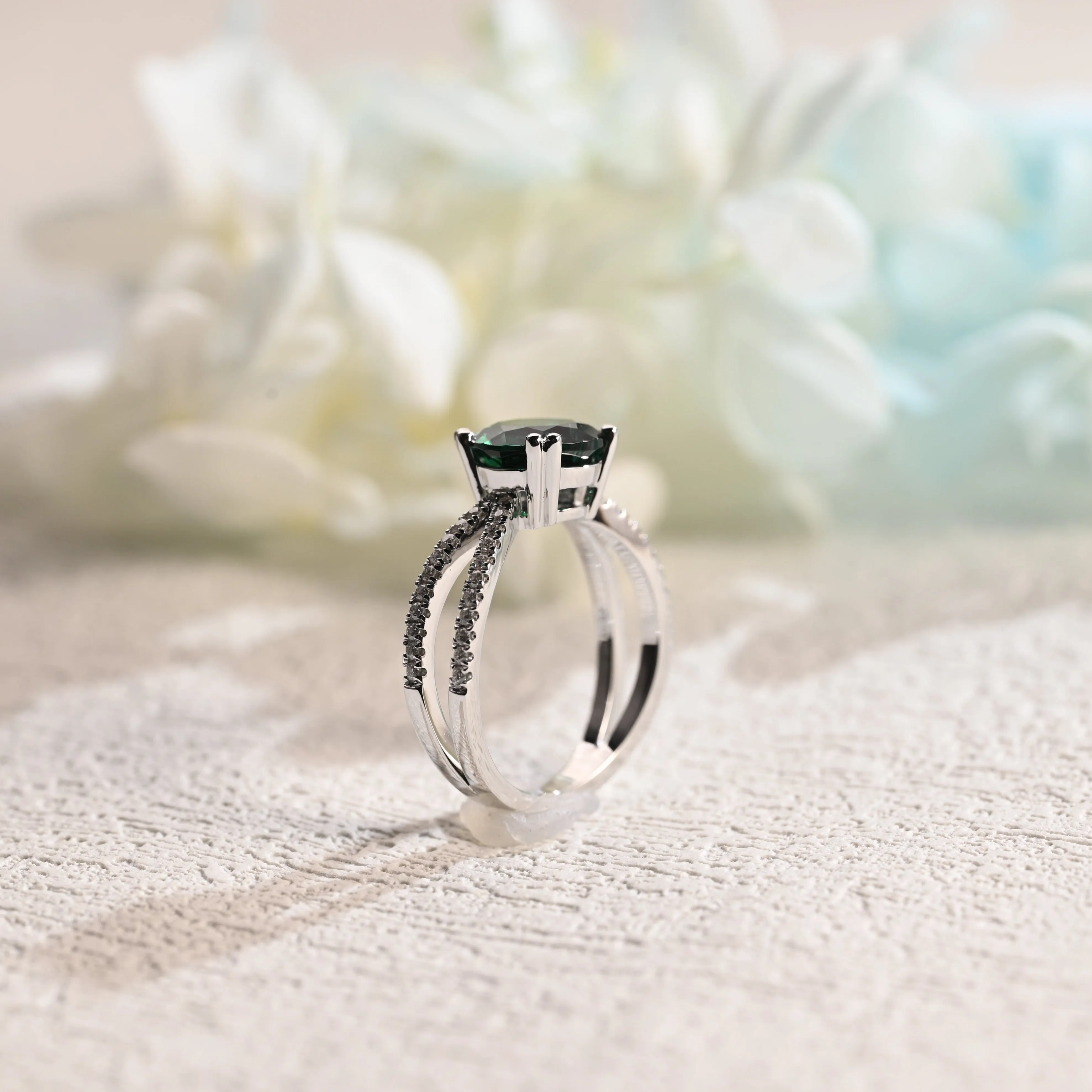 Solid Gold Round Cut Lab Emerald Engagement Ring, Split Shank Ring sold by Causyou product image thumbnail 3