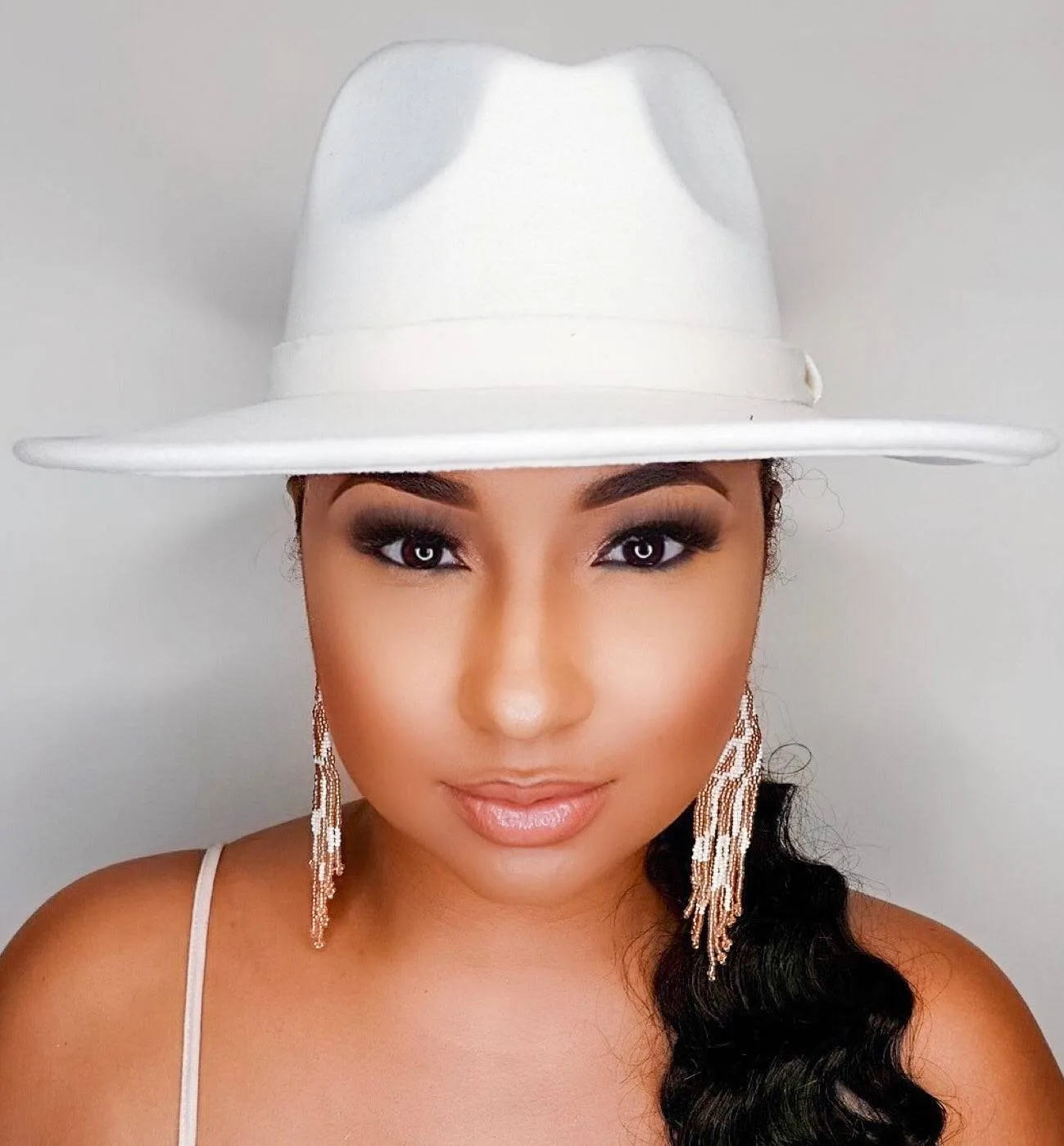 Still Trending | Wide Brim Panama Felt Fedora Hat with Band - Off White sold by Cutely Covered product image thumbnail 4